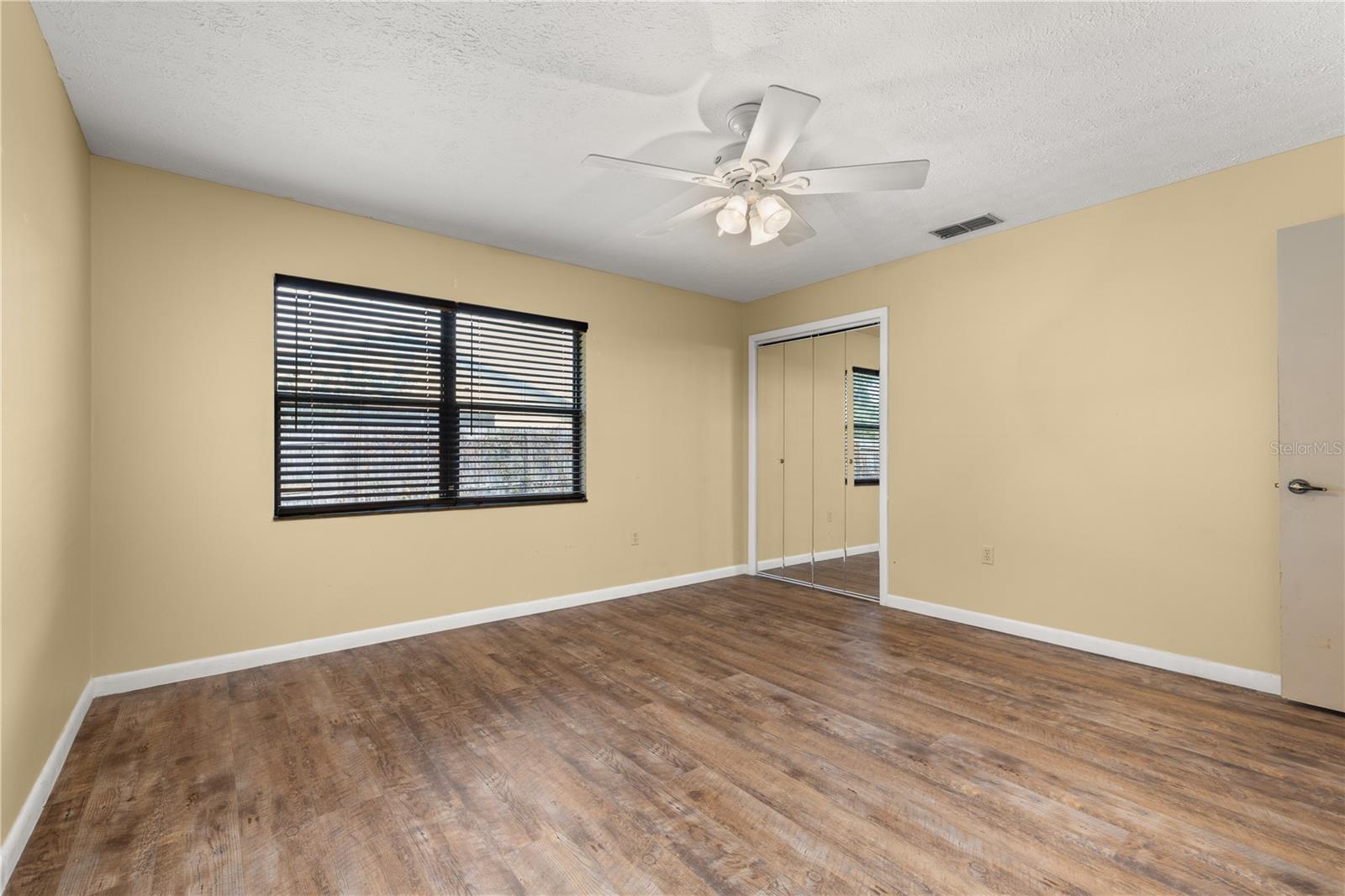 Image 20 of 71 For 4401 Sam Allen Road