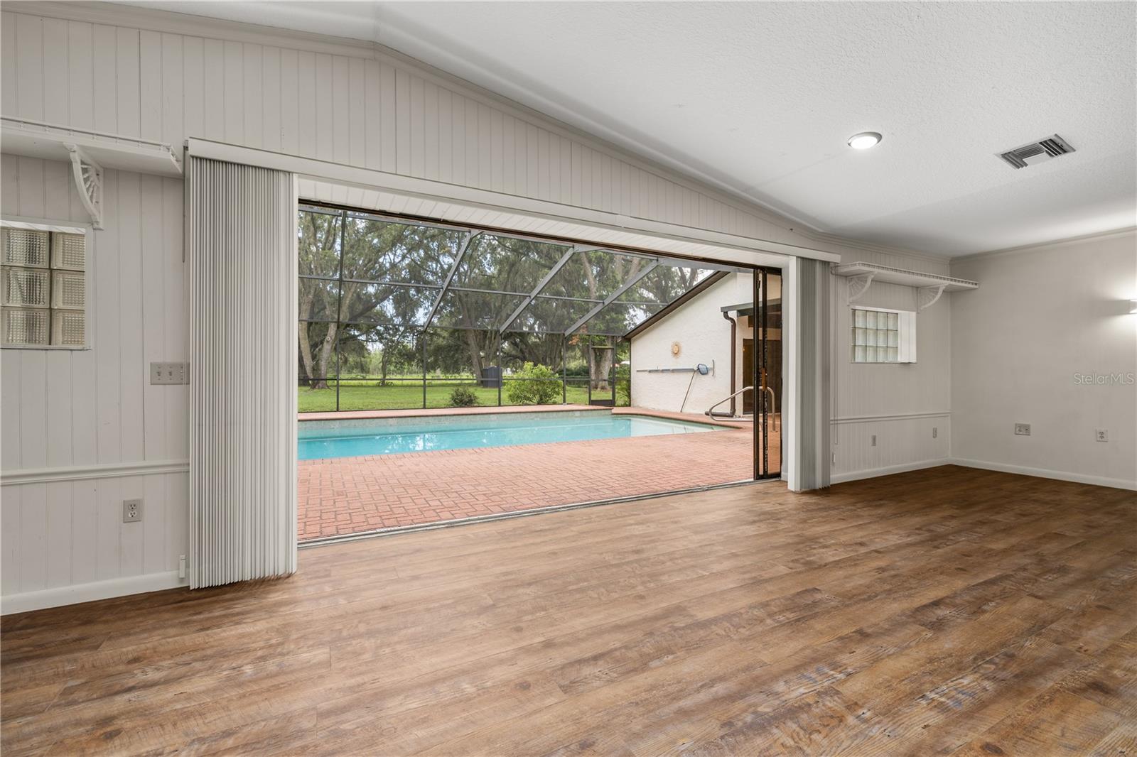 Image 28 of 71 For 4401 Sam Allen Road