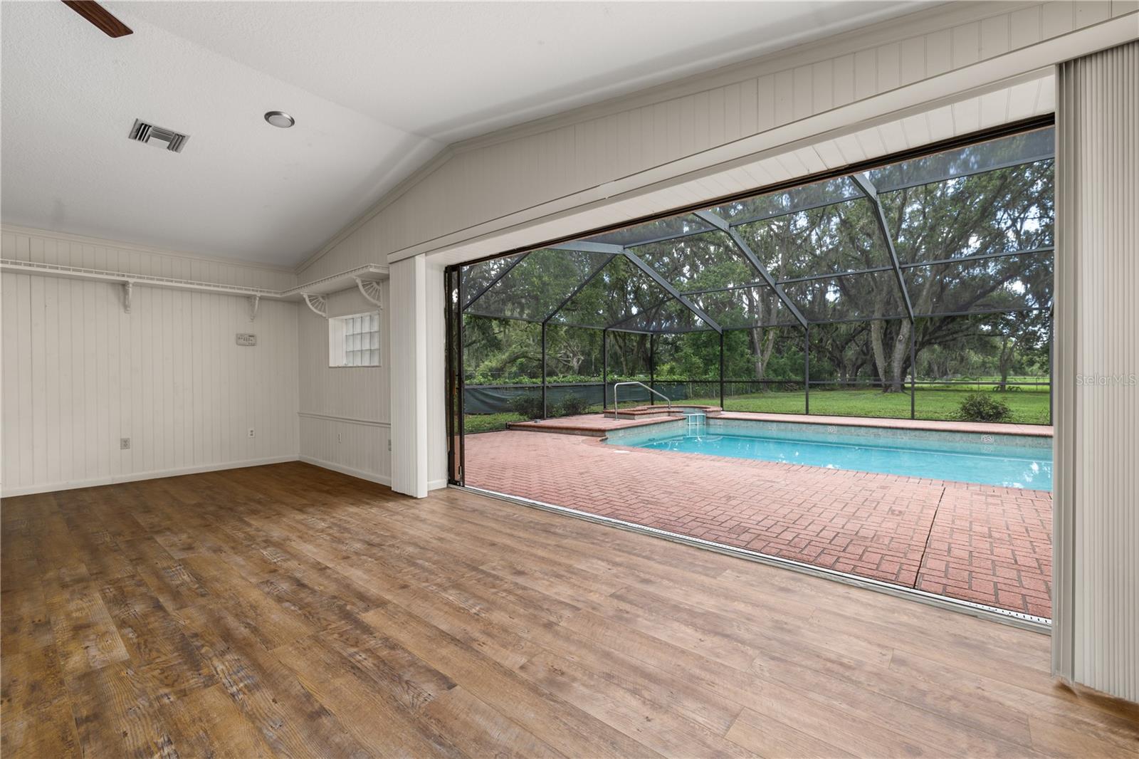 Image 29 of 71 For 4401 Sam Allen Road