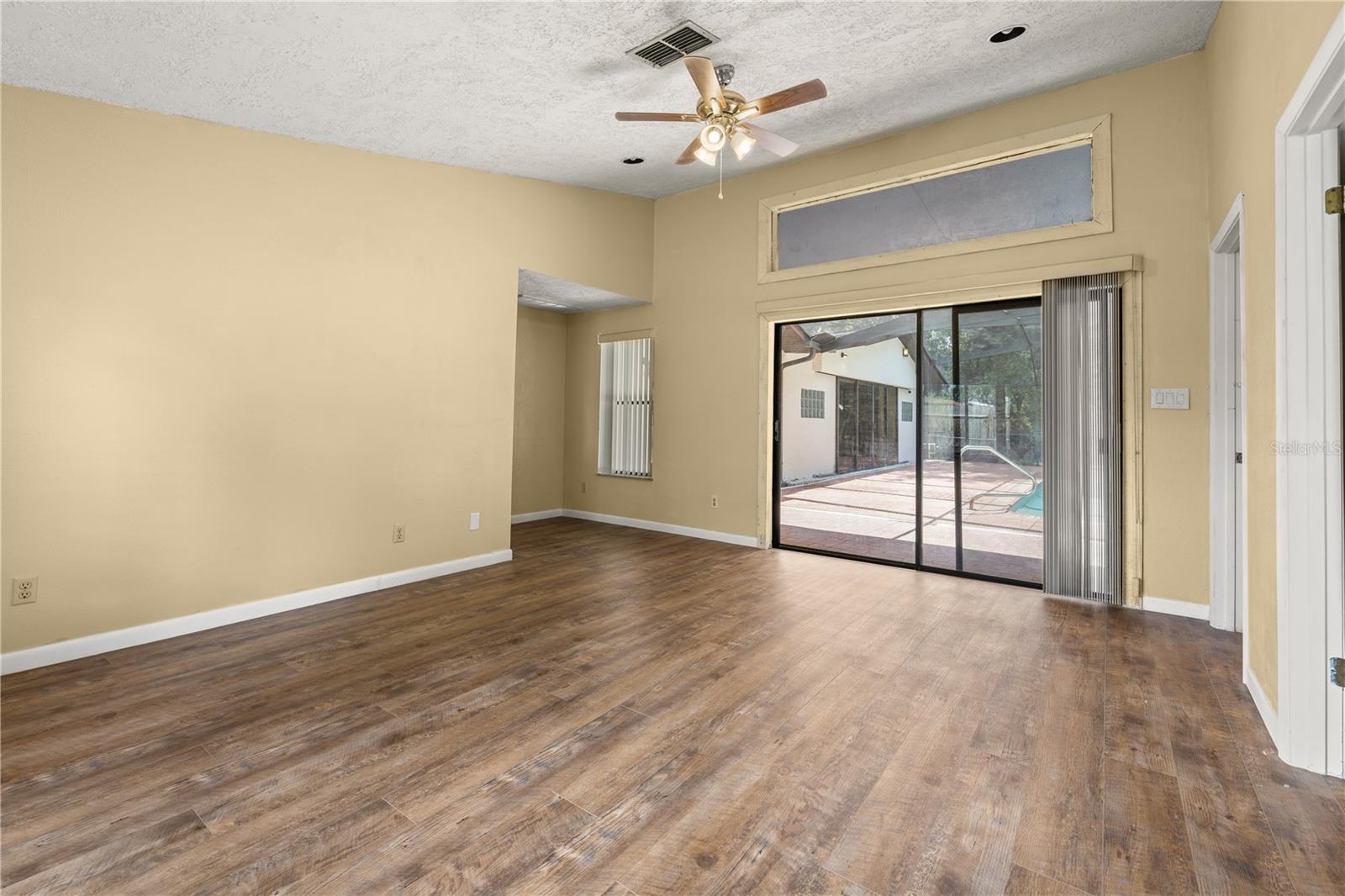 Image 37 of 71 For 4401 Sam Allen Road
