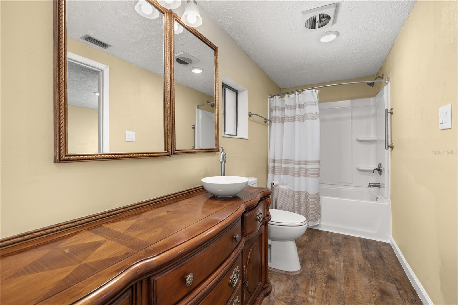 Image 41 of 71 For 4401 Sam Allen Road