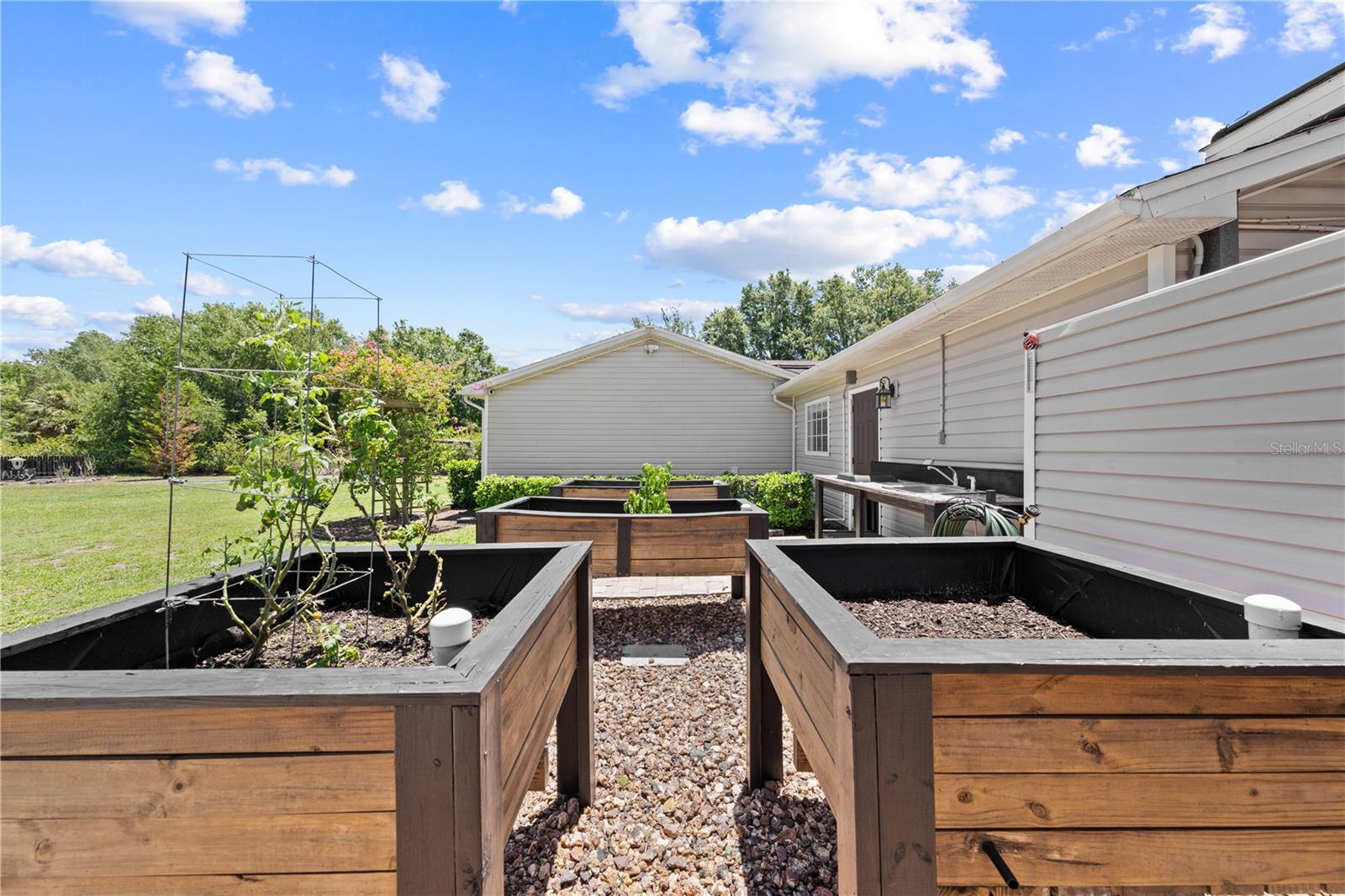 Image 52 of 83 For 4551 Hunting Lodge Drive