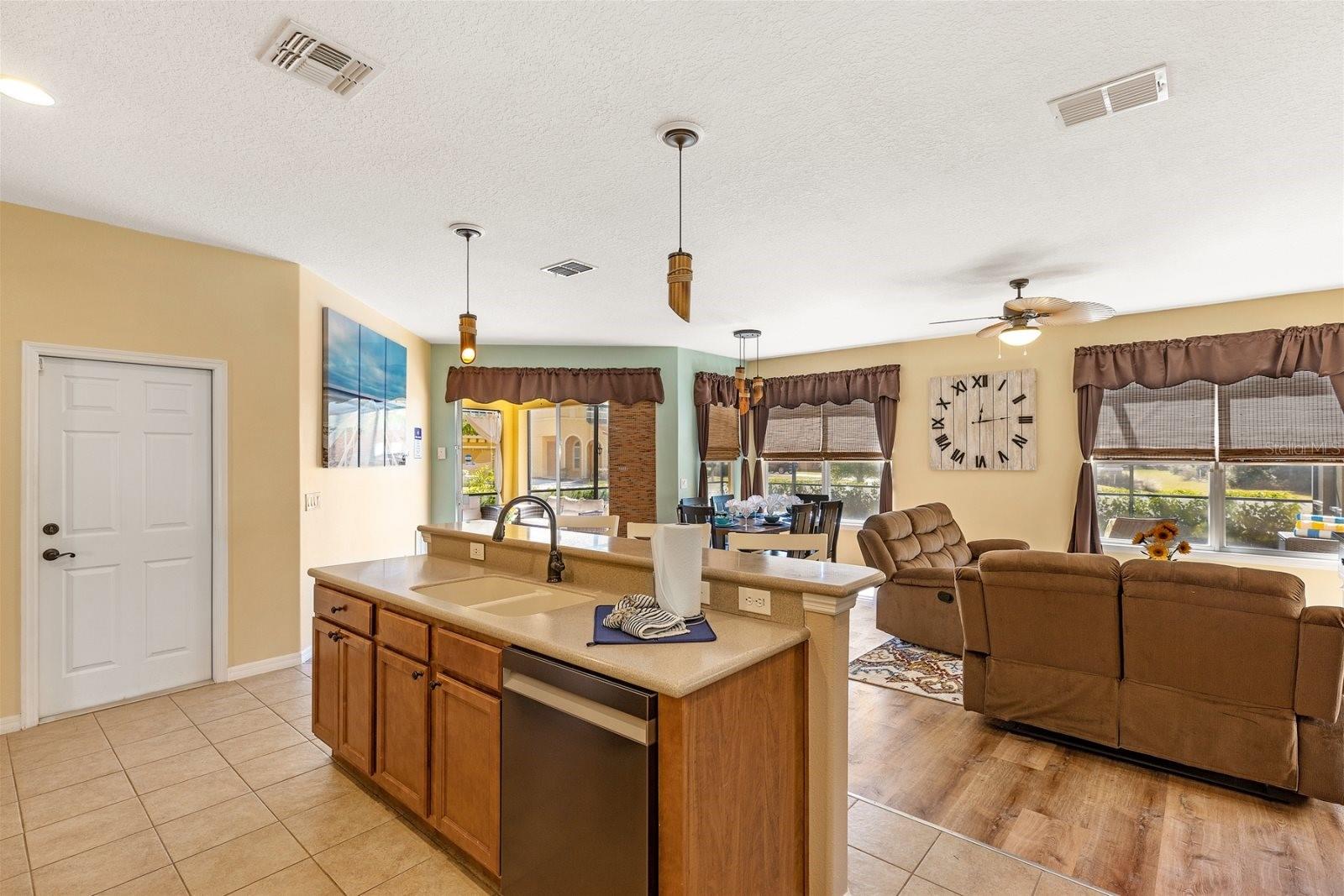 Image 13 of 37 For 477 Orange Cosmos Boulevard
