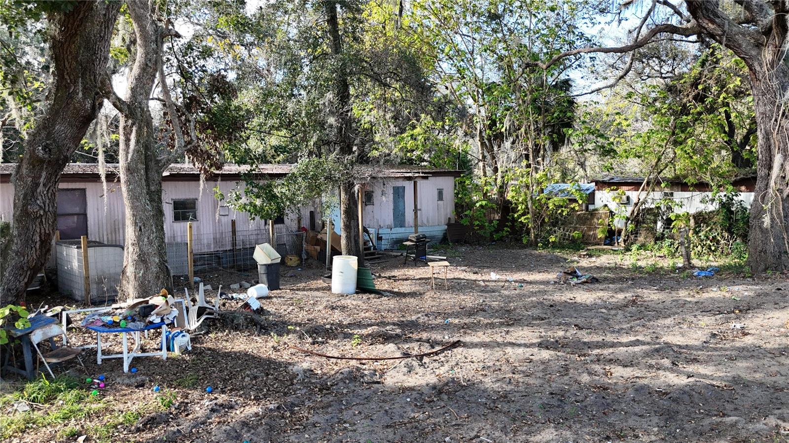 Image 28 of 32 For 130 Forest Avenue