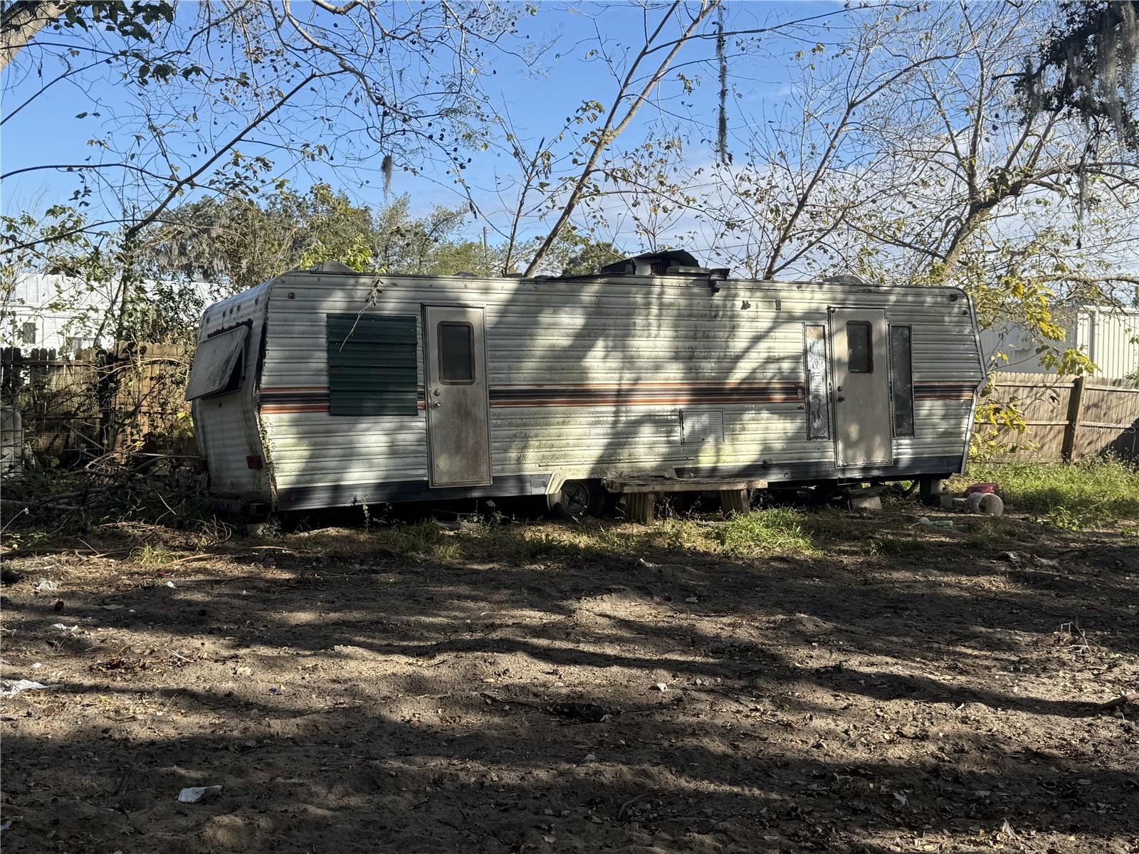 Image 6 of 32 For 130 Forest Avenue