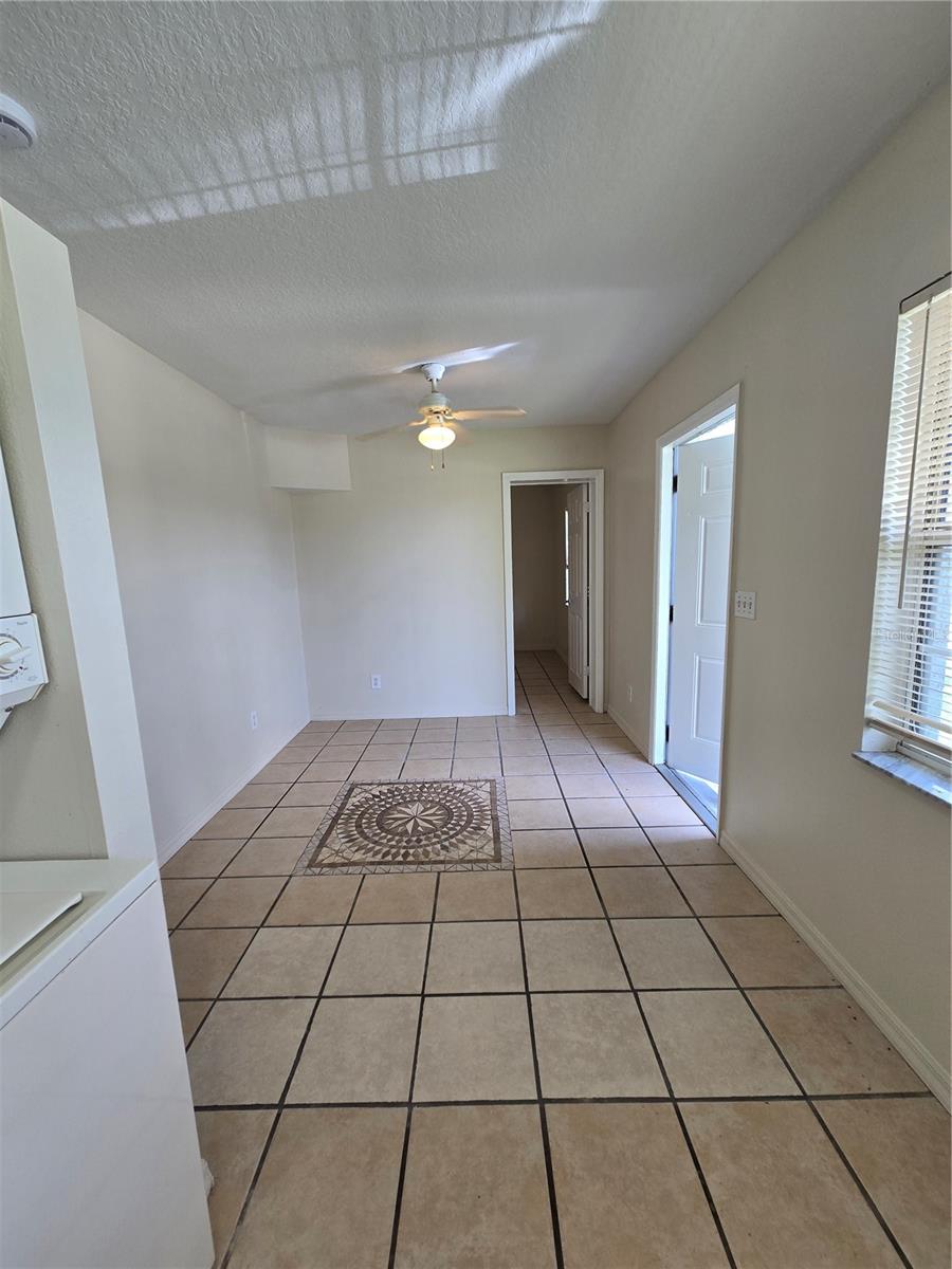 Image 7 of 9 For 2150 Barbara Drive 2