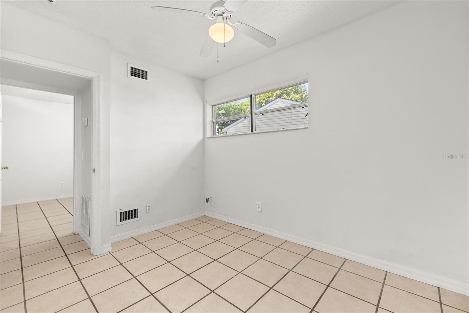 Image 18 of 20 For 2150 Barbara Drive 3
