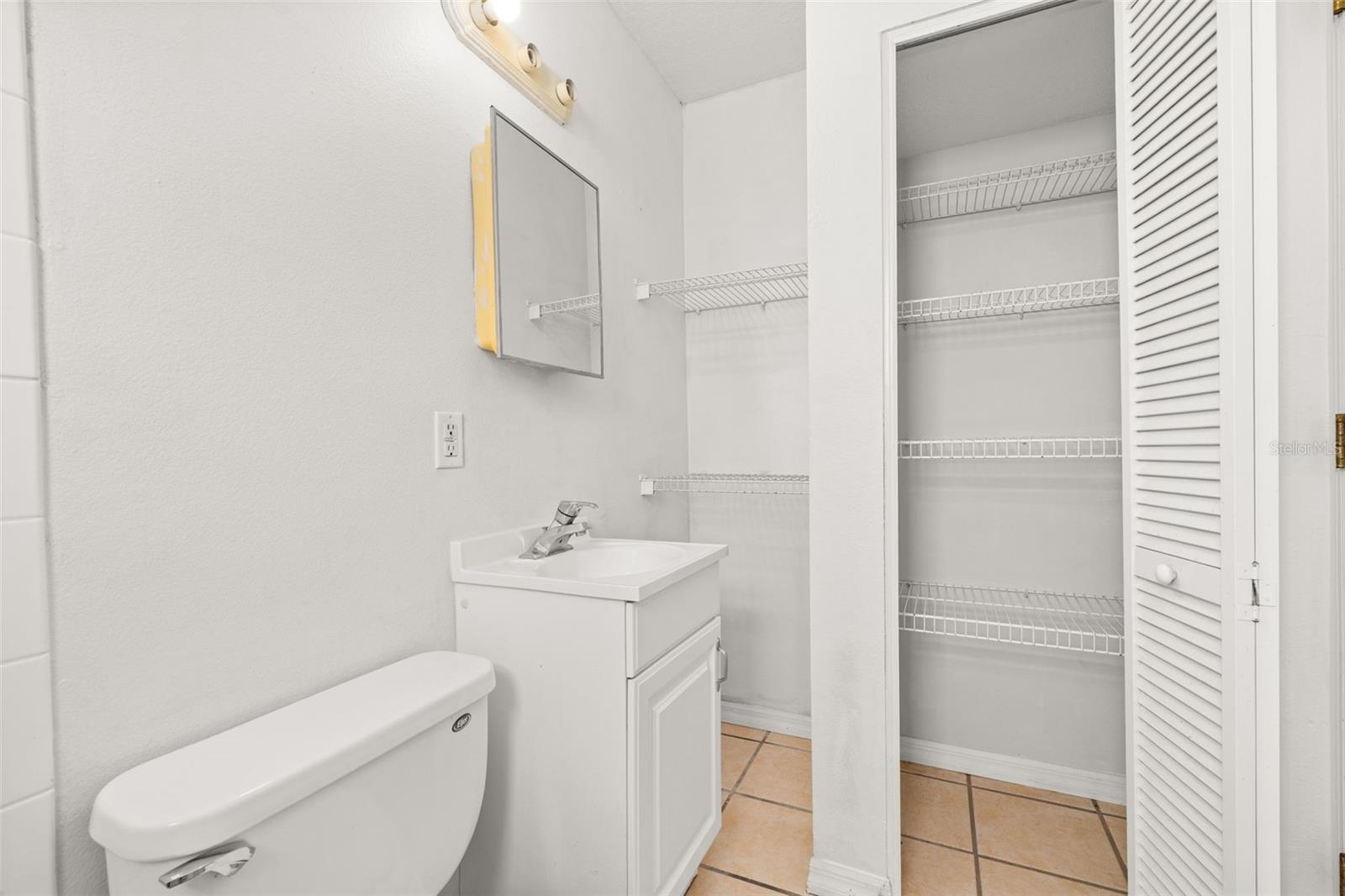 Image 20 of 20 For 2150 Barbara Drive 3