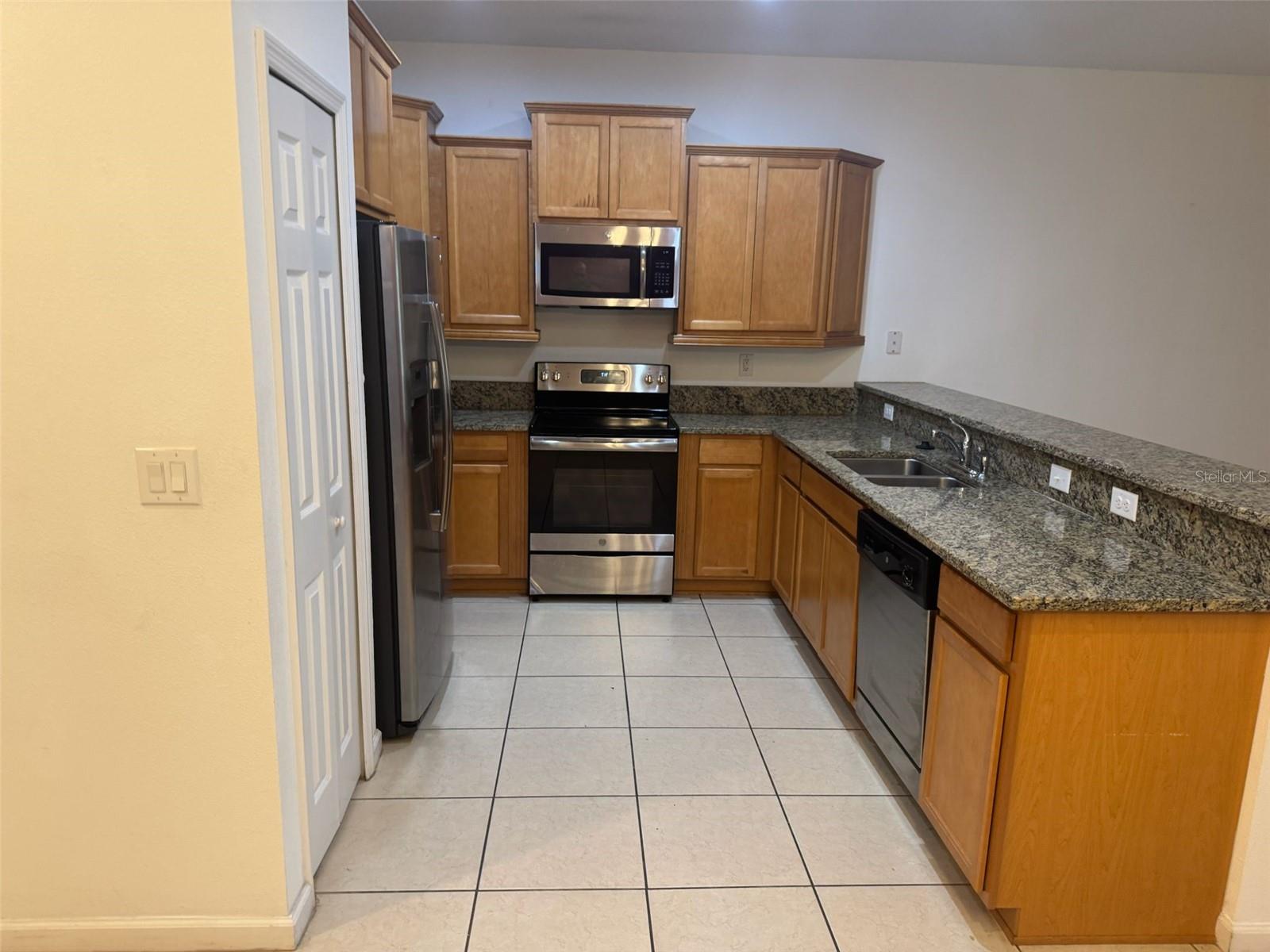 Image 2 of 6 For 1898 Portofino Meadows Boulevard