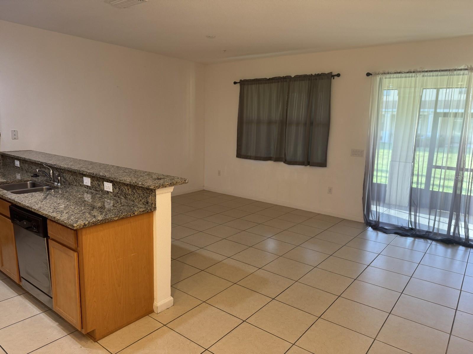 Image 4 of 6 For 1898 Portofino Meadows Boulevard