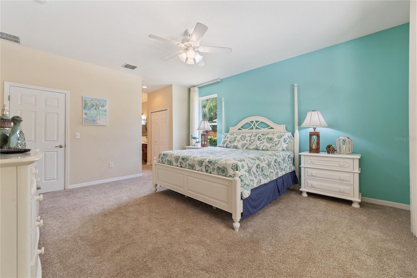 Image 16 of 41 For 256 Yellow Snapdragon Drive