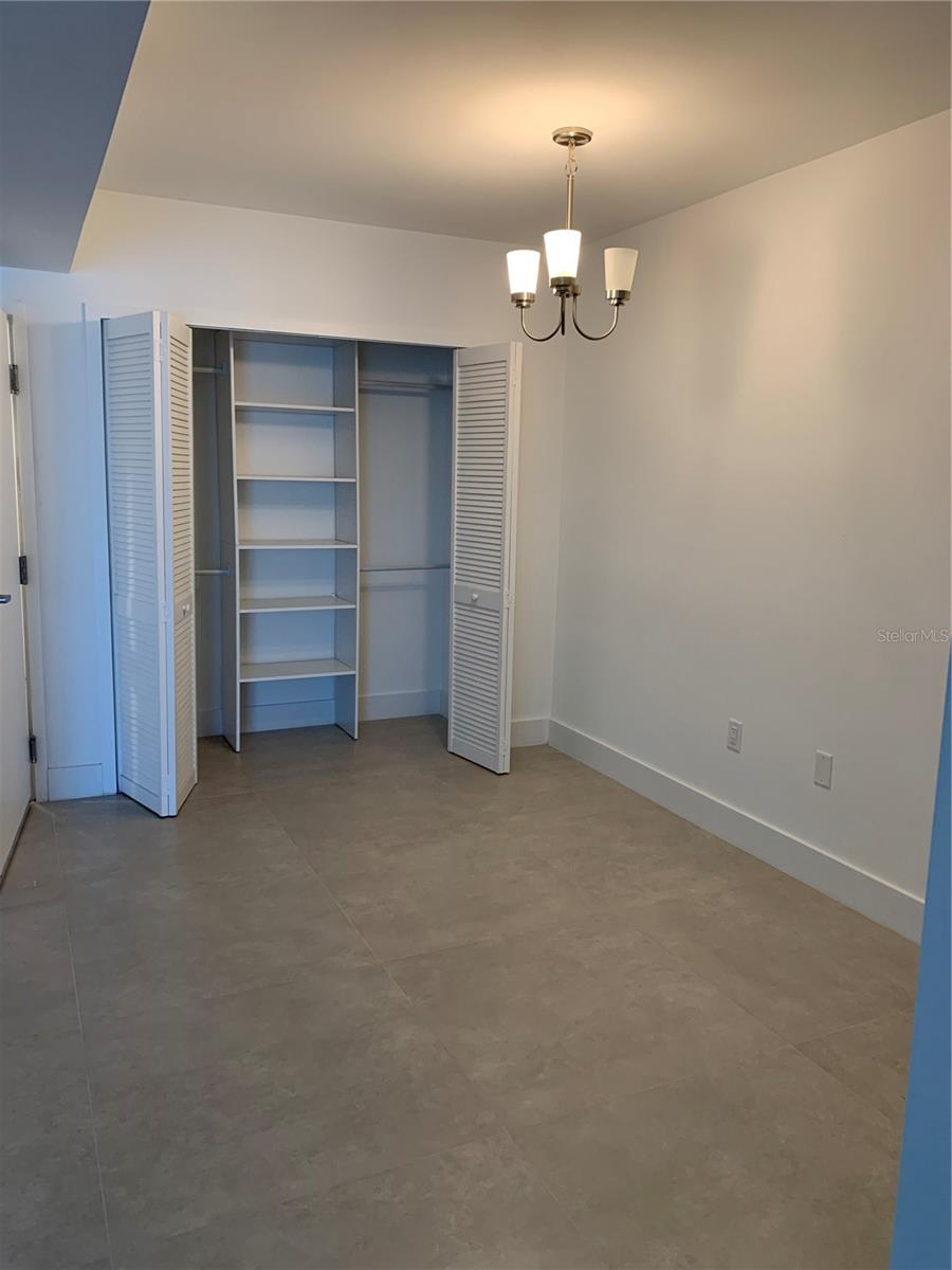 Image 13 of 15 For 13800 Highland Dr  407