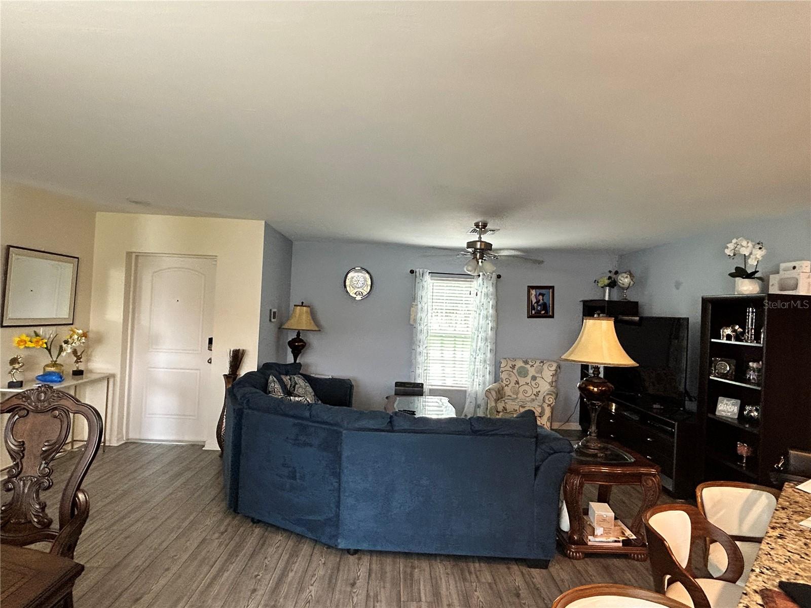 Image 8 of 14 For 243 Loadstar Street