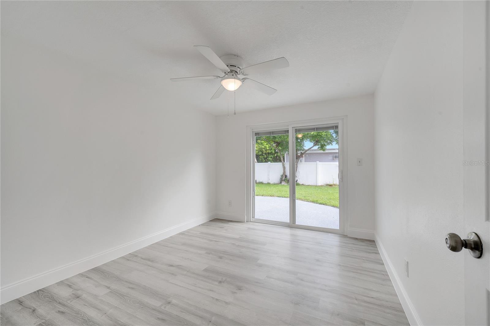 Image 15 of 31 For 4521 Alrix Drive