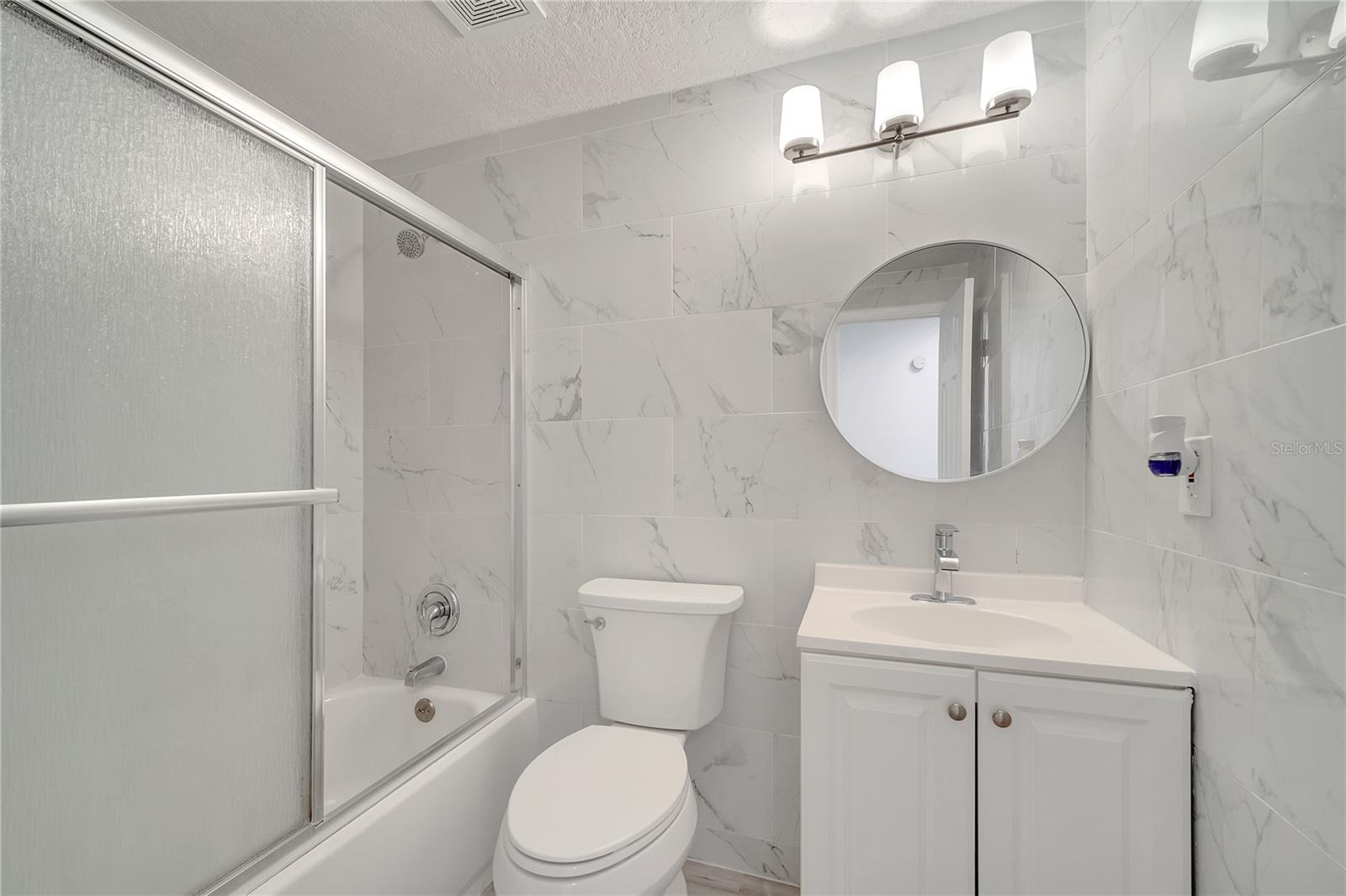 Image 19 of 31 For 4521 Alrix Drive