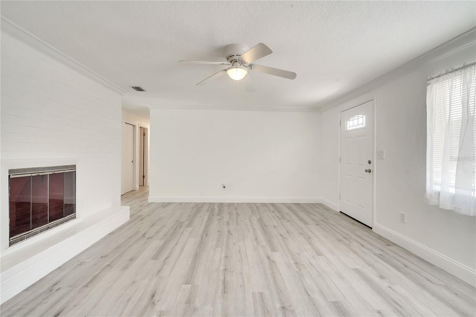 Image 5 of 31 For 4521 Alrix Drive