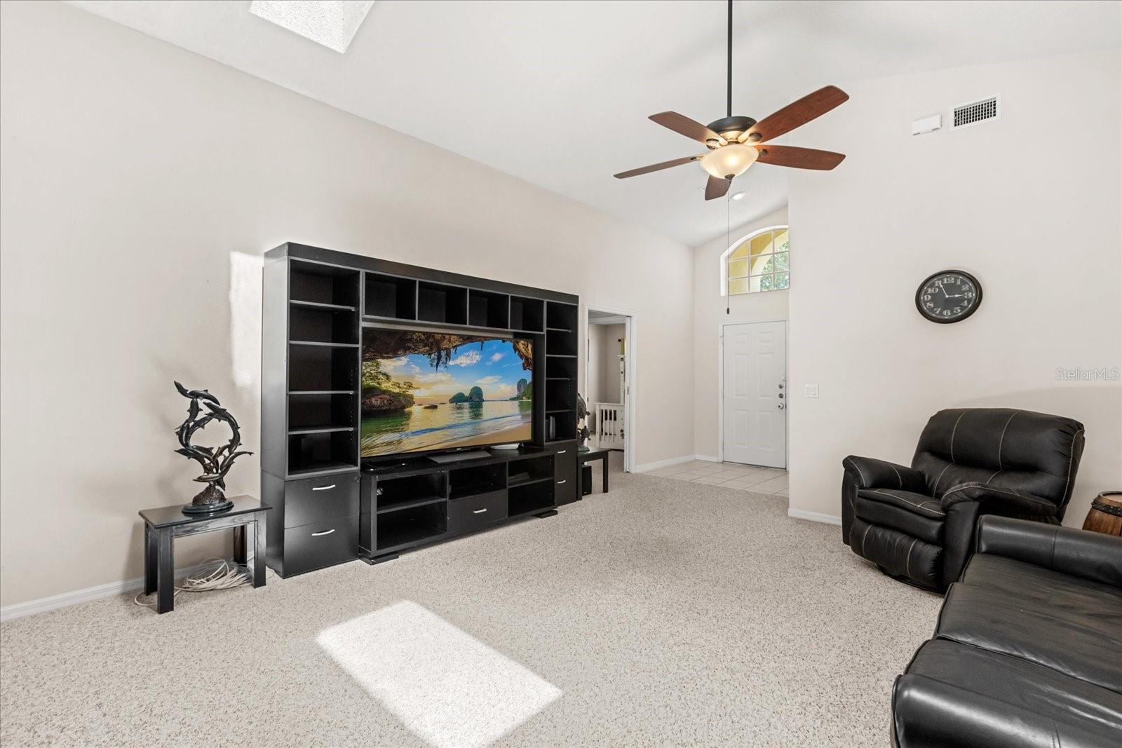 Image 4 of 31 For 2263 Mallory Circle
