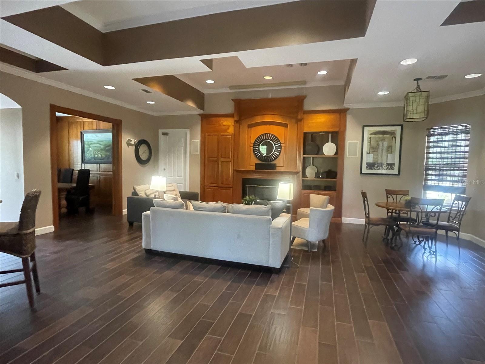 Image 21 of 22 For 14341 Fredricksburg Drive 1016