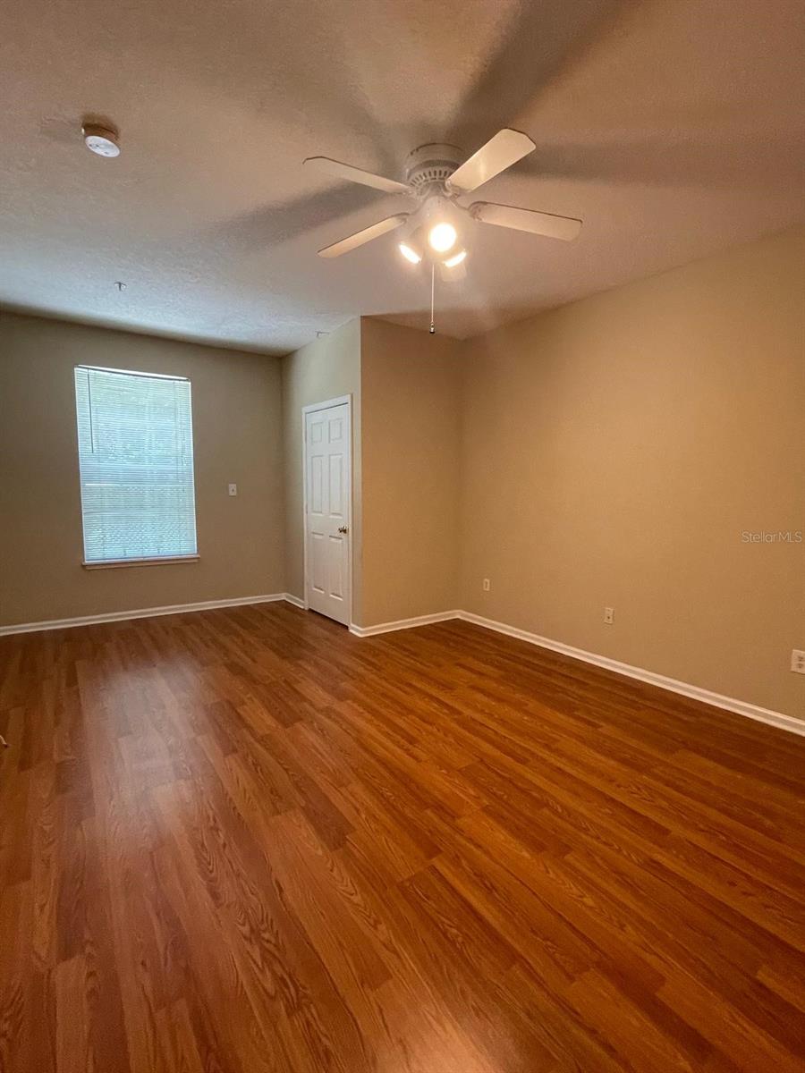 Image 5 of 22 For 14341 Fredricksburg Drive 1016