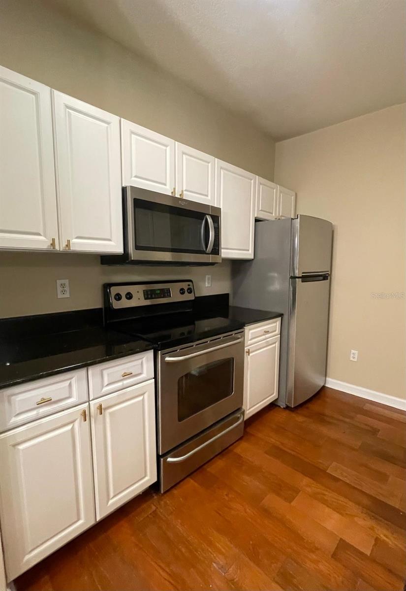 Image 6 of 22 For 14341 Fredricksburg Drive 1016