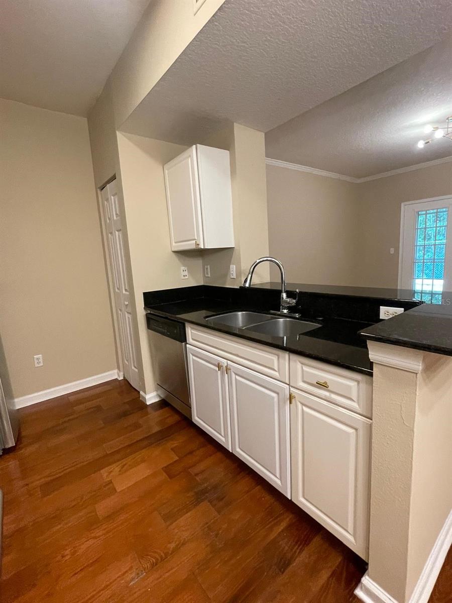 Image 7 of 22 For 14341 Fredricksburg Drive 1016