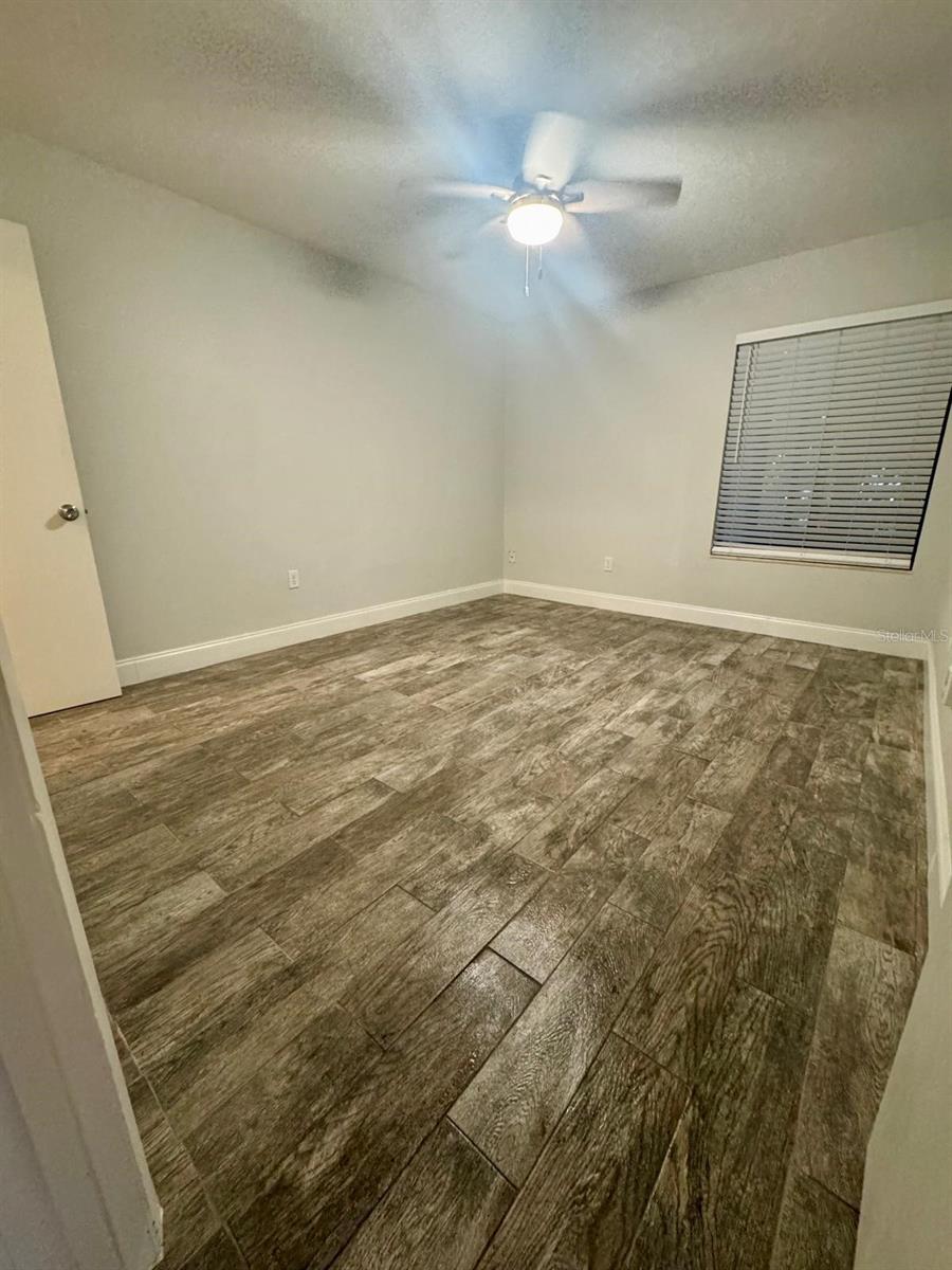 Image 5 of 11 For 2369 Oak Park Way 110