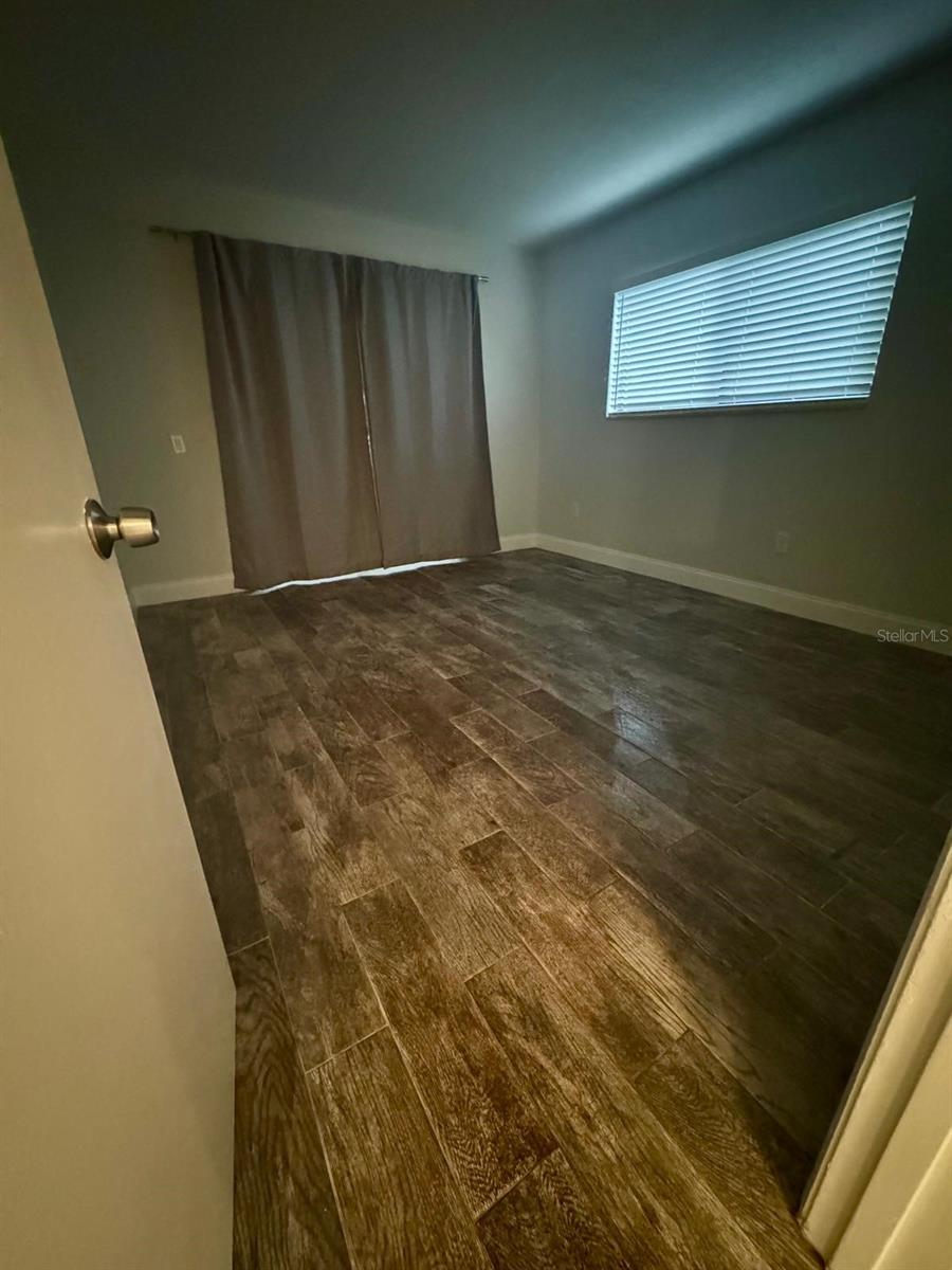 Image 6 of 11 For 2369 Oak Park Way 110
