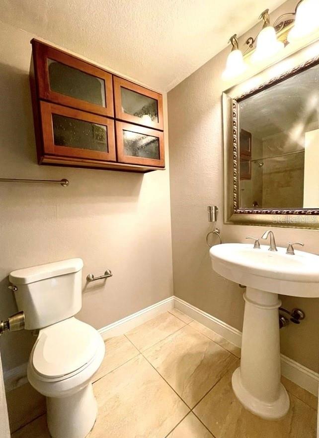 Image 5 of 10 For 11574 Westwood Boulevard 1116