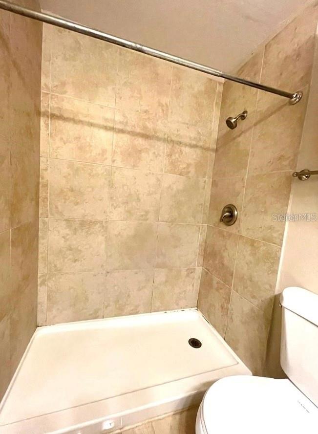 Image 6 of 10 For 11574 Westwood Boulevard 1116