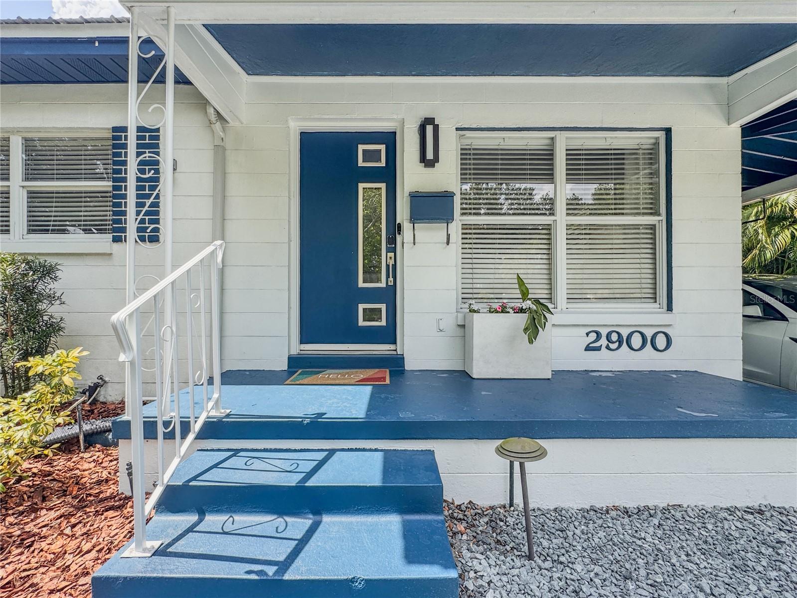 Image 4 of 60 For 2900 Wessex Street