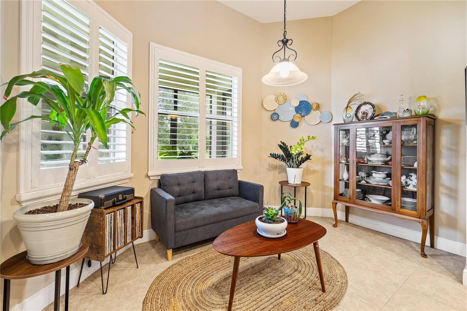 Image 18 of 44 For 3856 Shoreside Drive