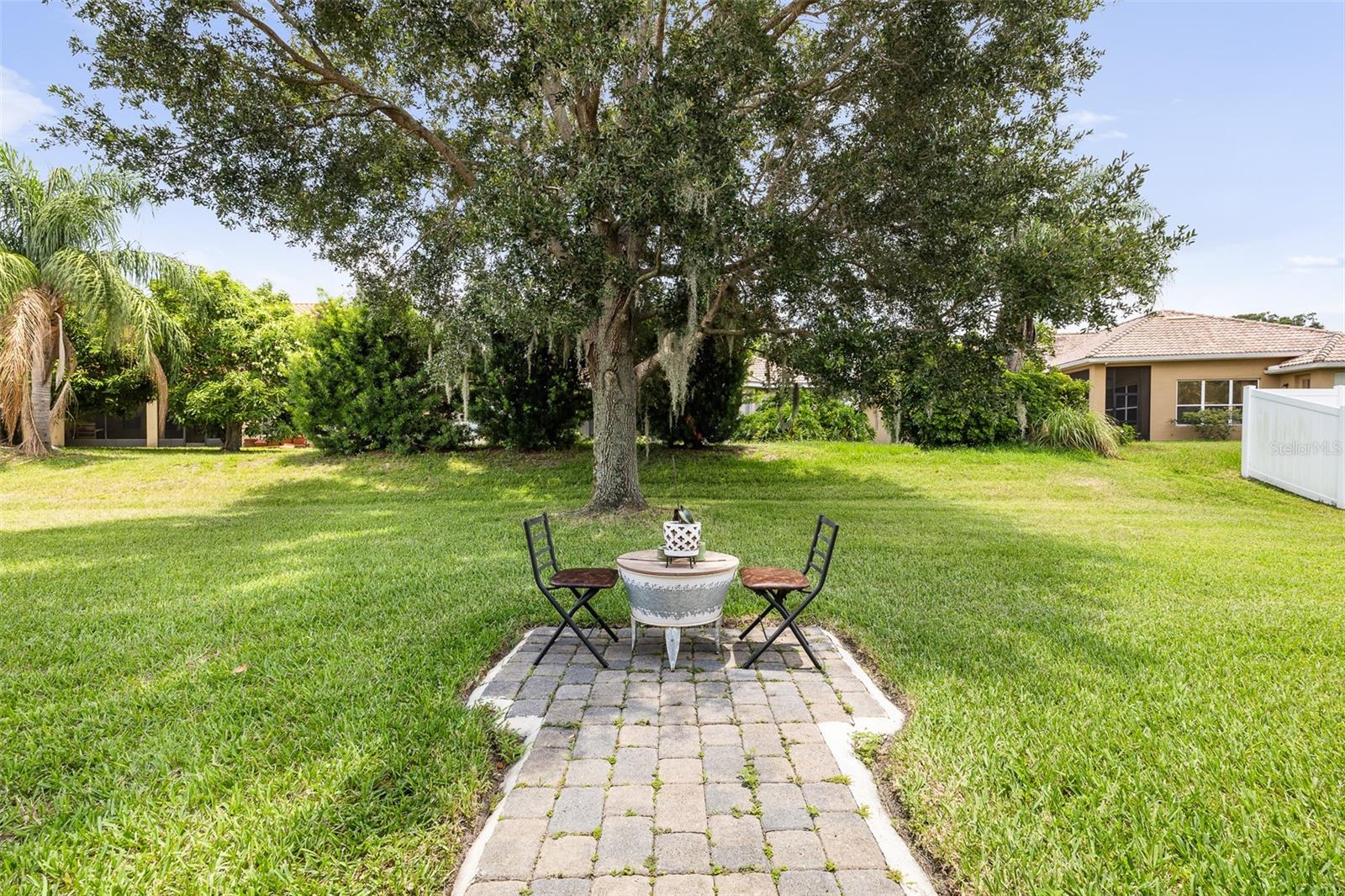 Image 36 of 44 For 3856 Shoreside Drive