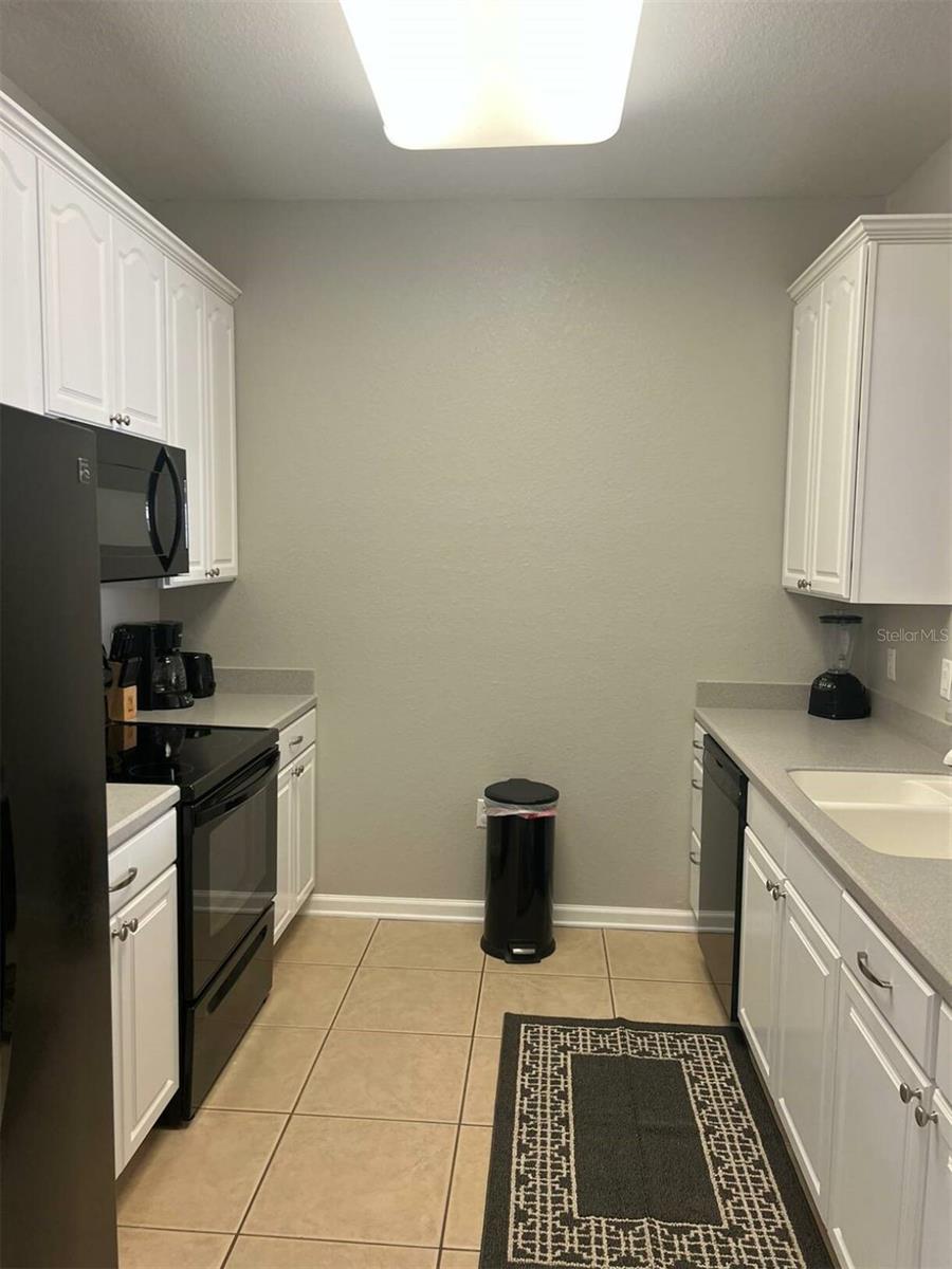 Image 16 of 18 For 4862 Cayview Avenue 40409
