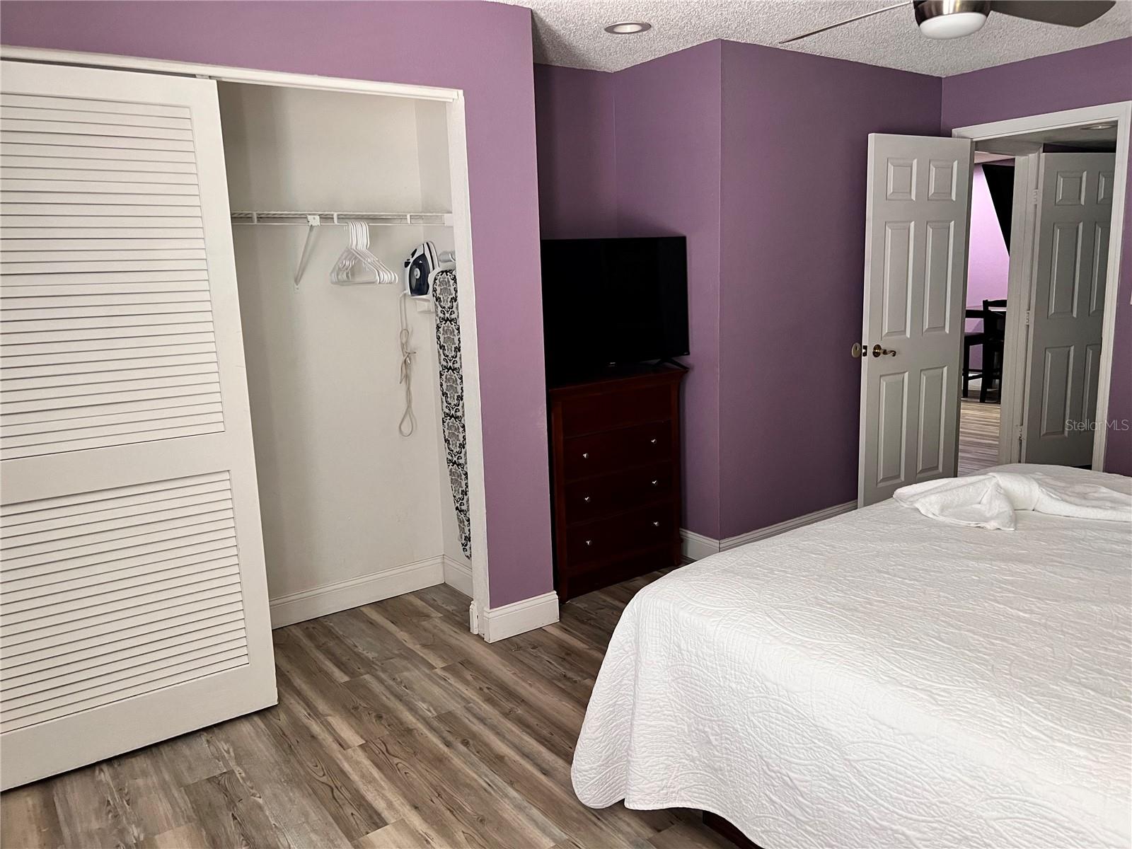 Image 13 of 21 For 3100 Parkway Boulevard 521