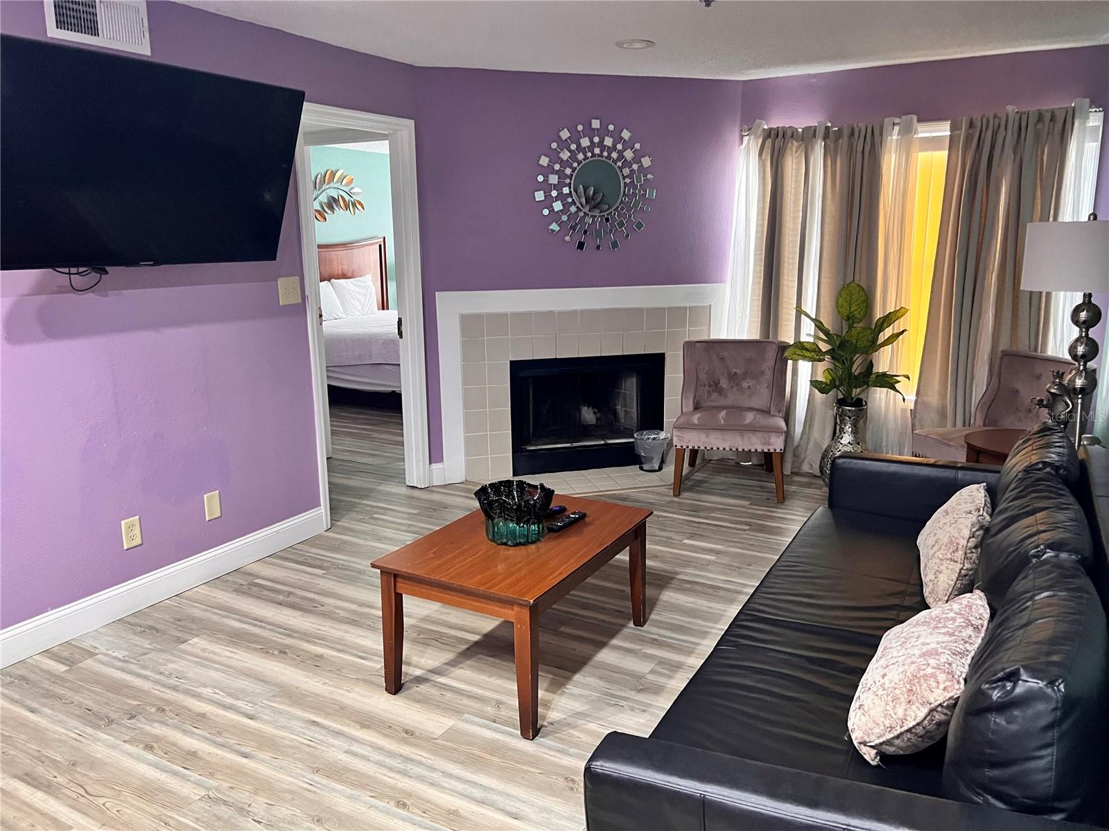 Image 6 of 21 For 3100 Parkway Boulevard 521