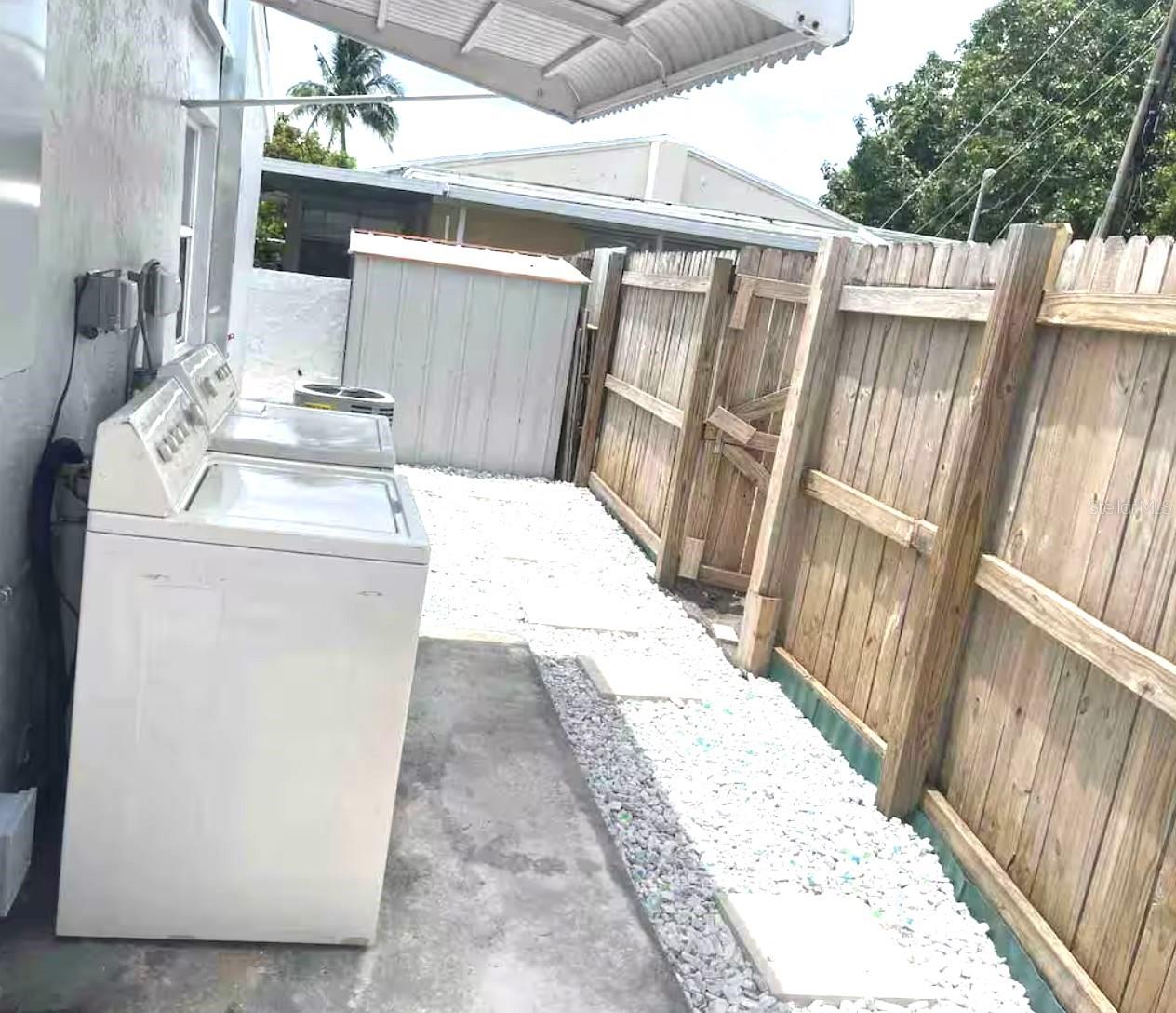 Image 30 of 35 For 2402 Rodman Street