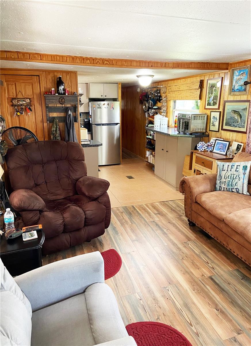 Image 30 of 39 For 2082 Starboard Drive