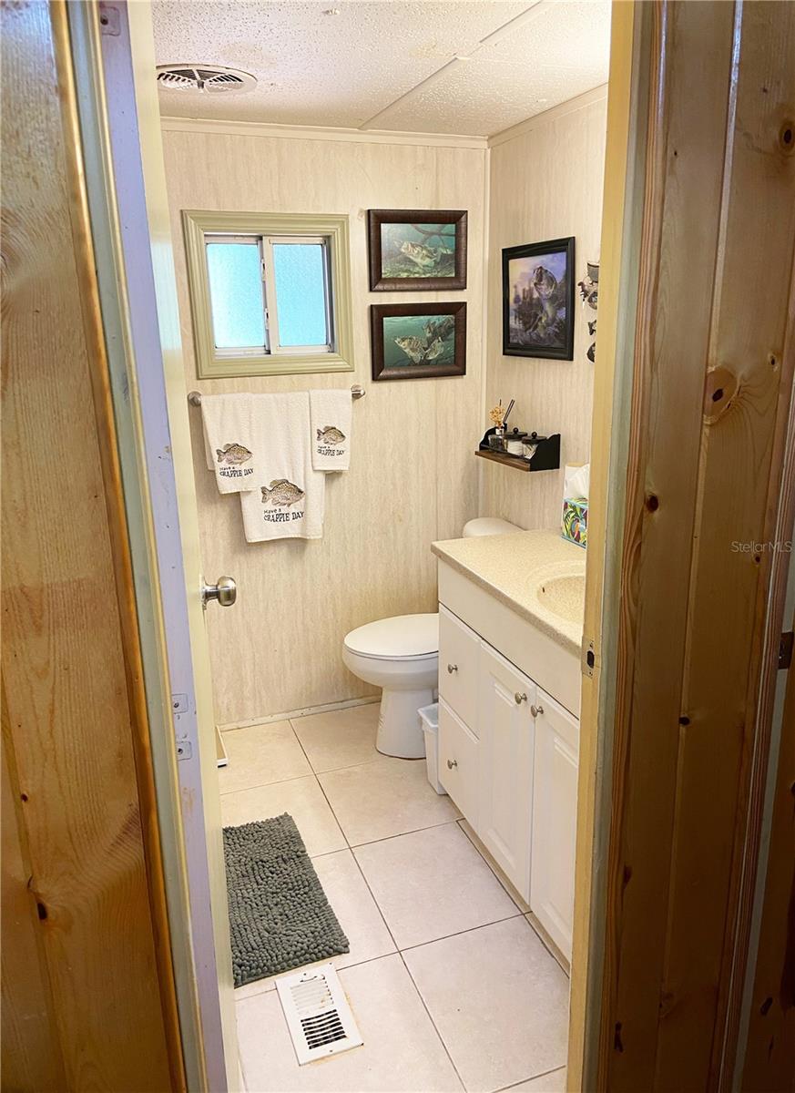 Image 36 of 39 For 2082 Starboard Drive