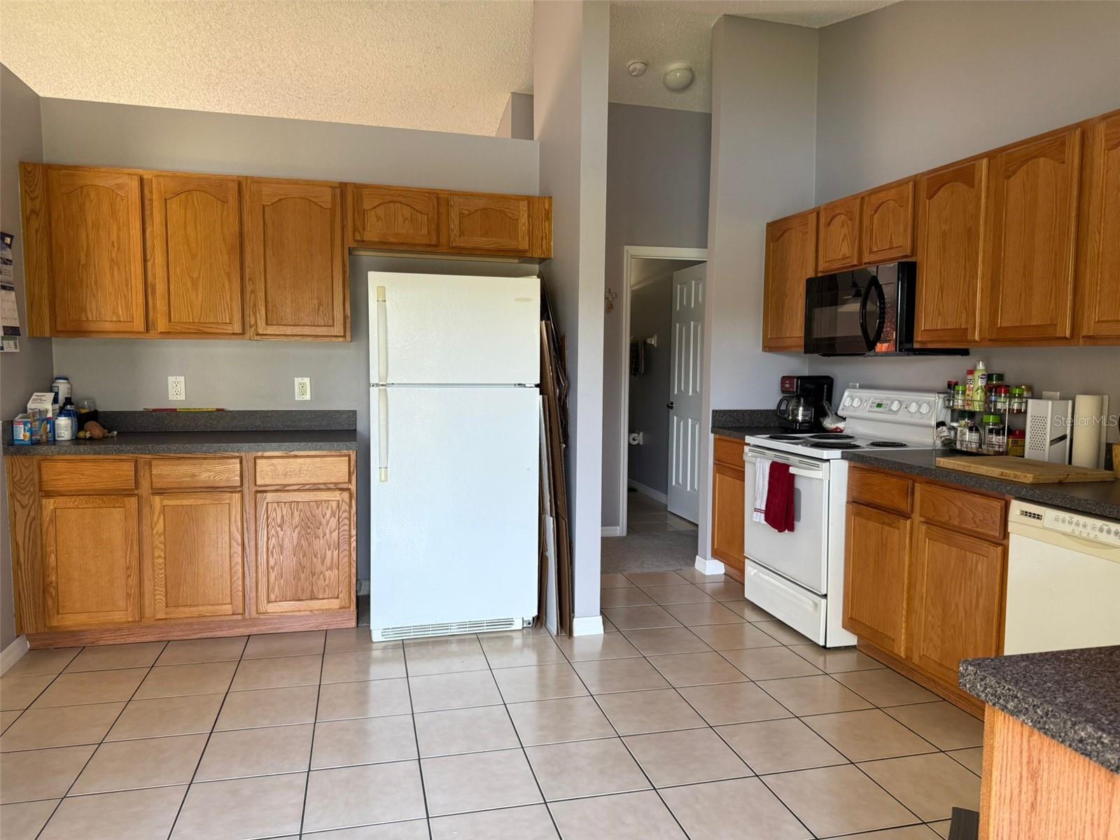Image 4 of 18 For 308 Coventry Estates Boulevard
