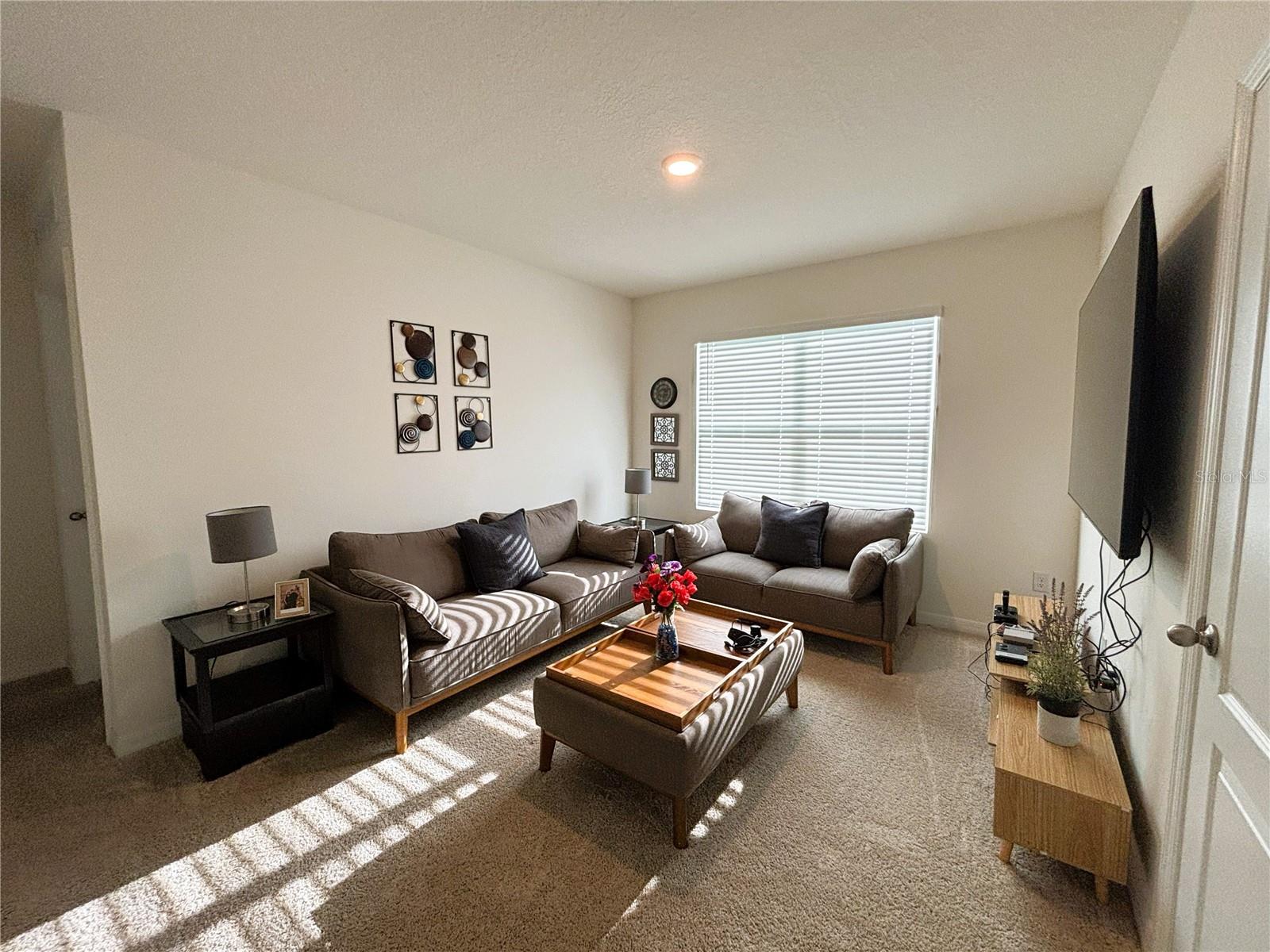 Image 11 of 27 For 1591 Barberry Drive