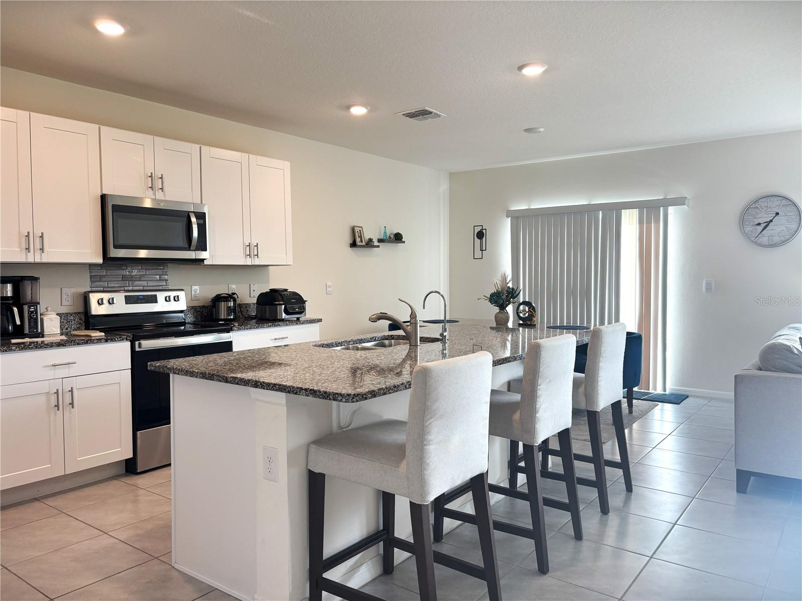 Image 5 of 27 For 1591 Barberry Drive