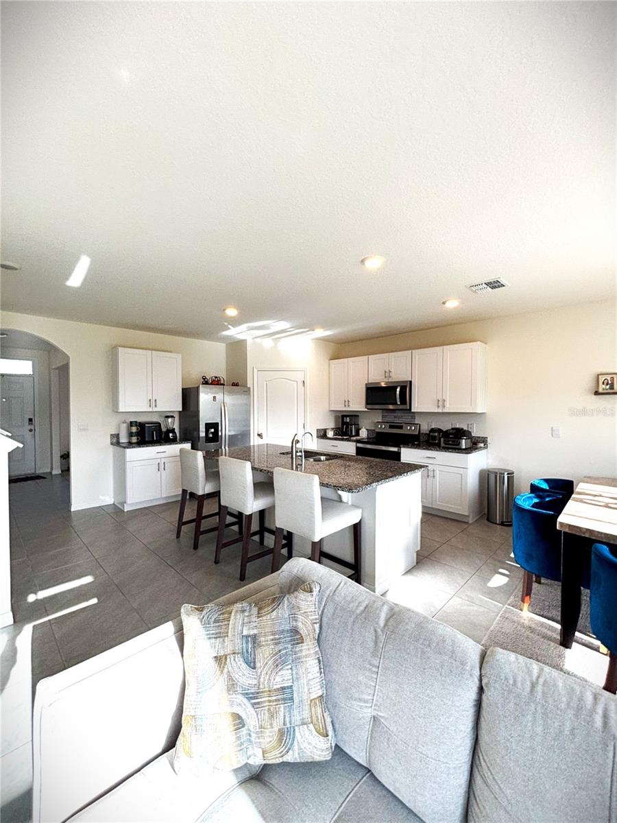 Image 6 of 27 For 1591 Barberry Drive