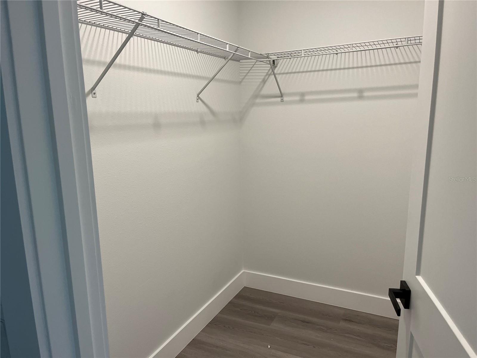 Image 18 of 27 For 202 Bromwich Drive