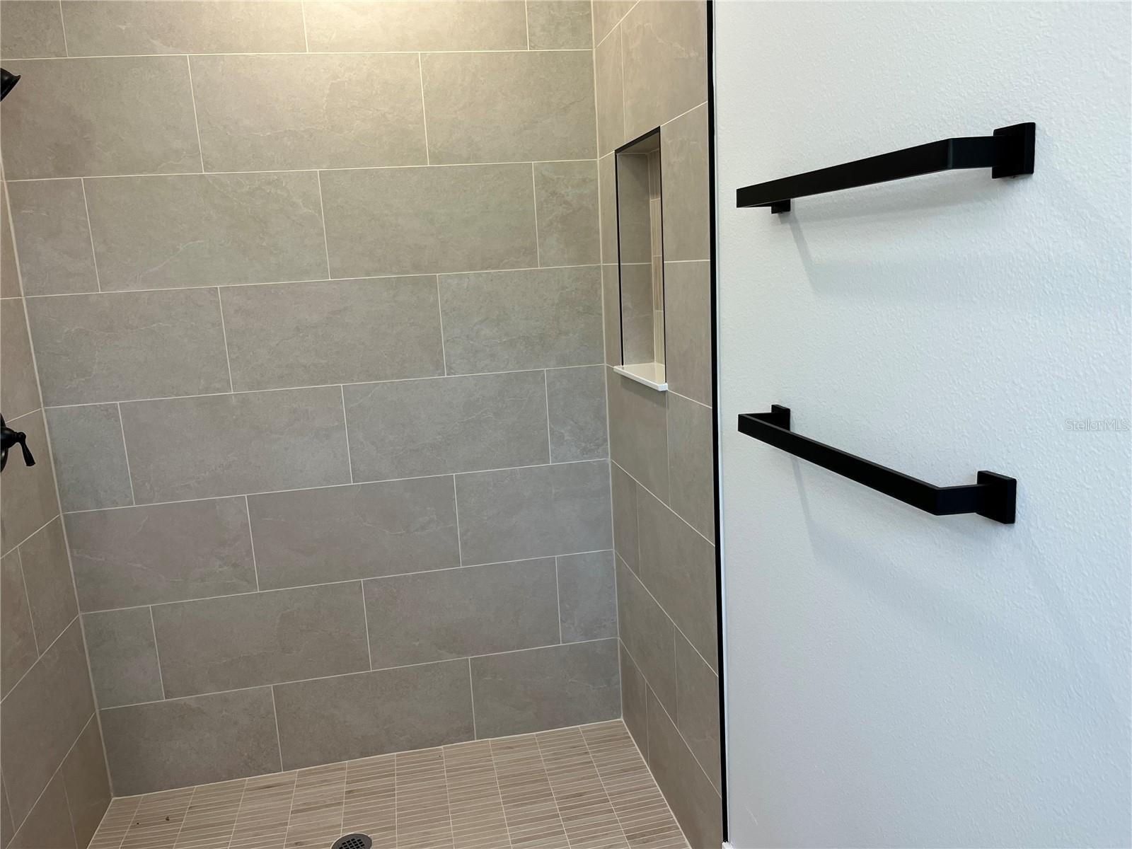 Image 22 of 27 For 202 Bromwich Drive