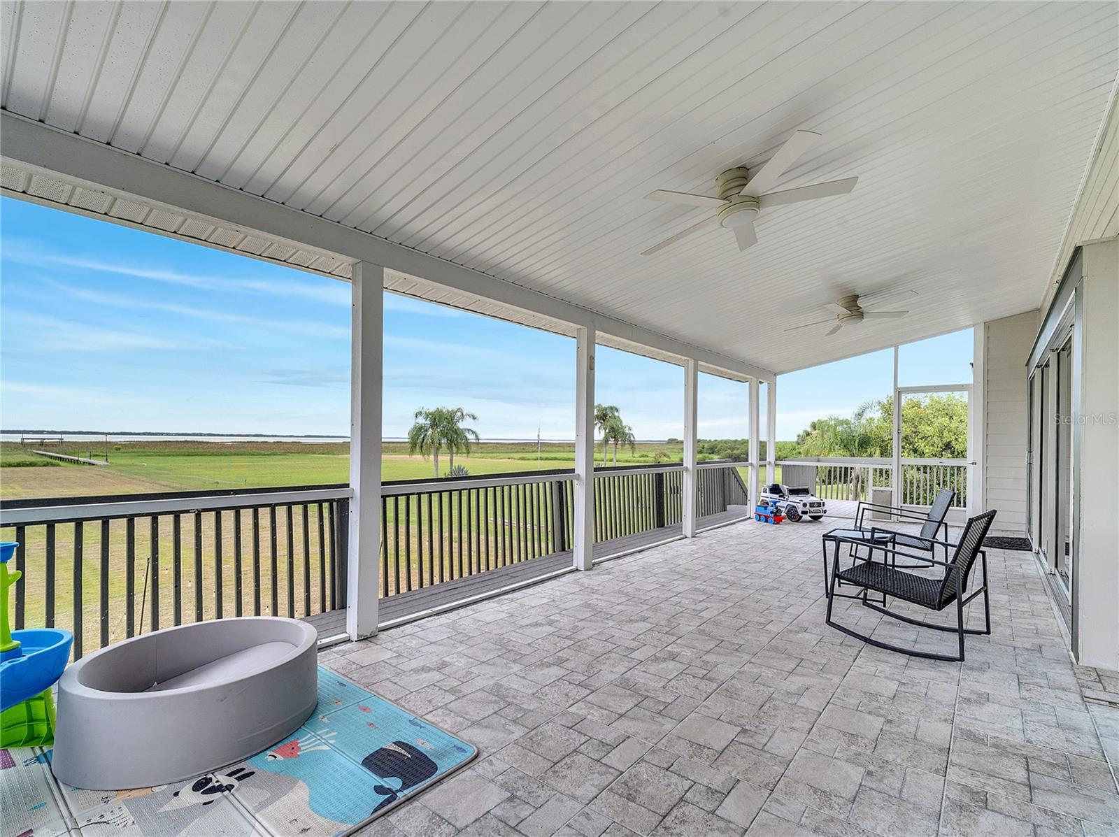 Image 41 of 87 For 2525 Ridgeway Drive