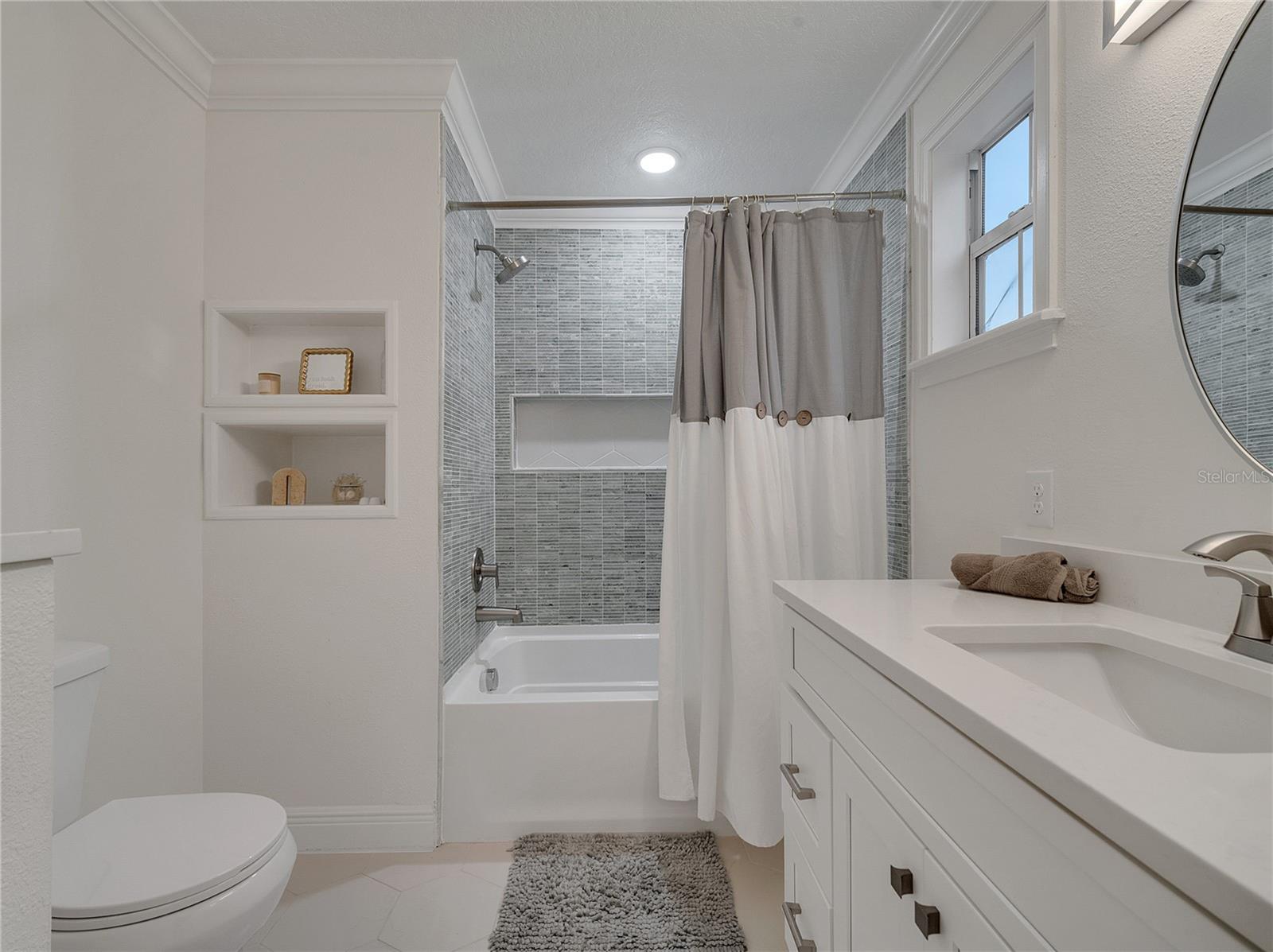 Image 49 of 87 For 2525 Ridgeway Drive