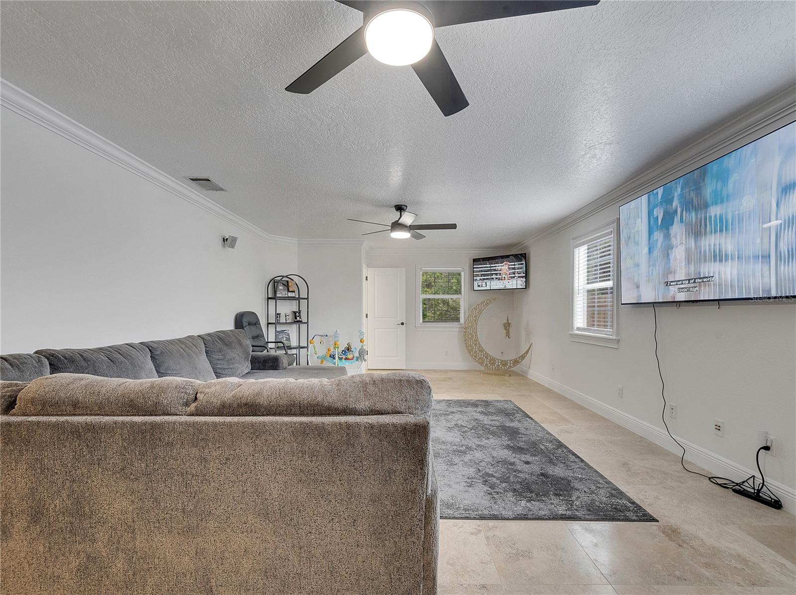 Image 57 of 87 For 2525 Ridgeway Drive