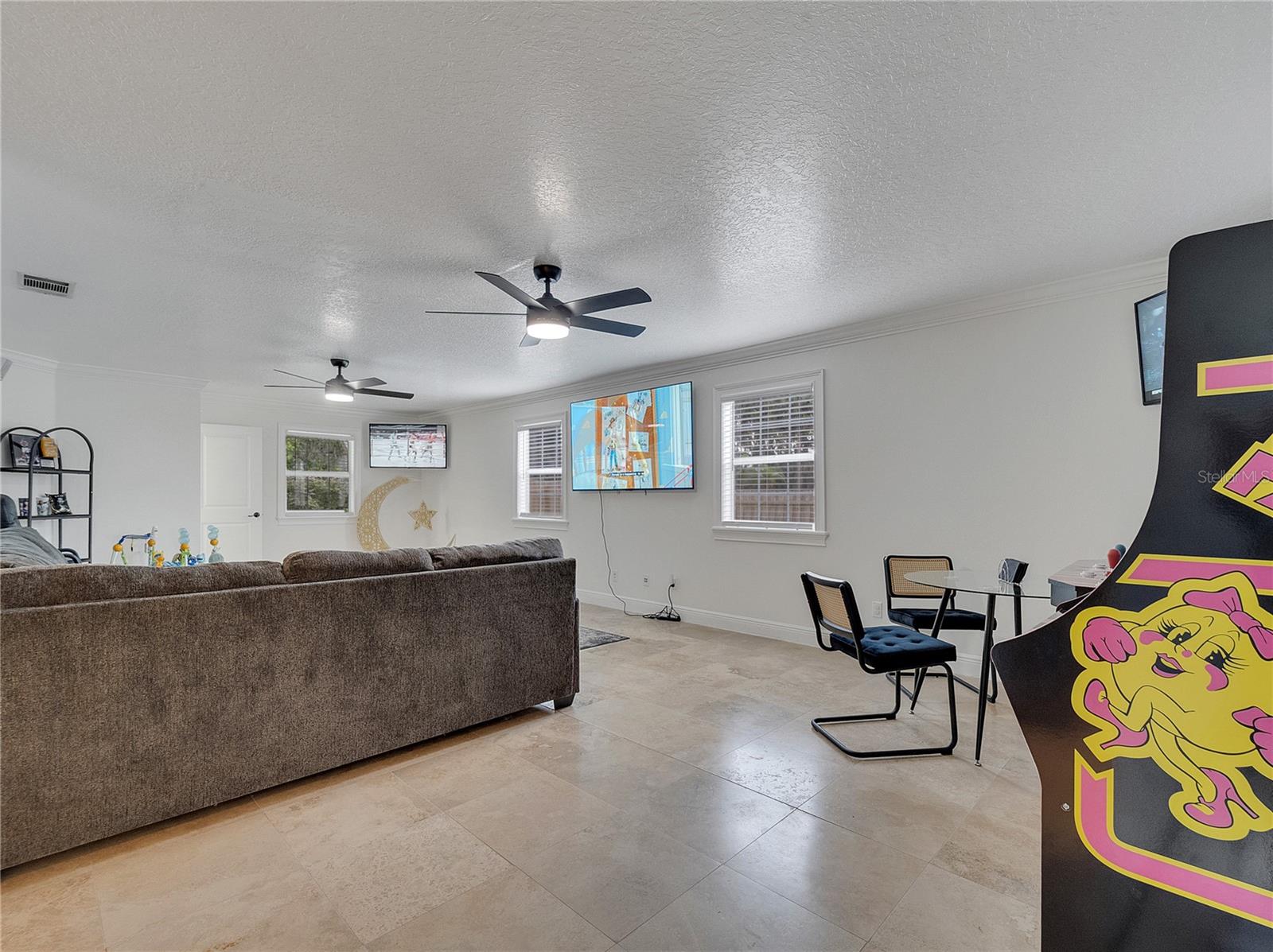 Image 58 of 87 For 2525 Ridgeway Drive