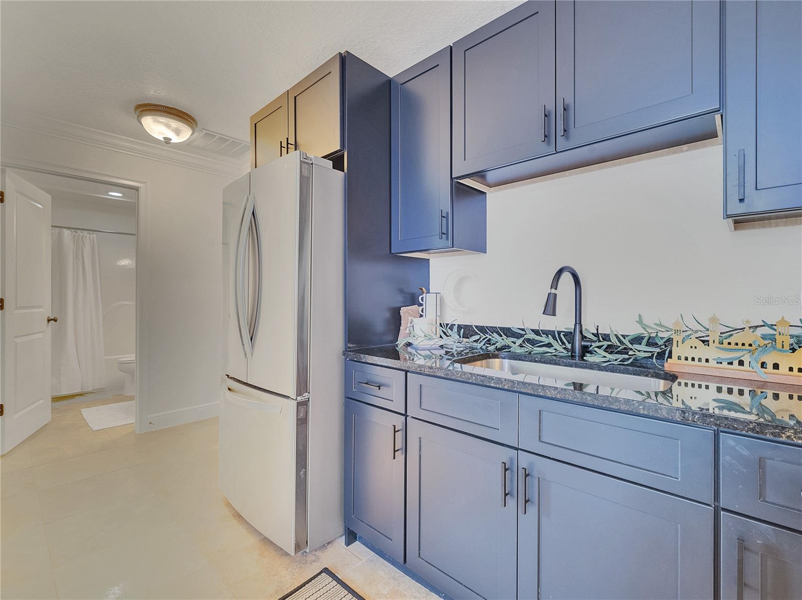 Image 63 of 87 For 2525 Ridgeway Drive