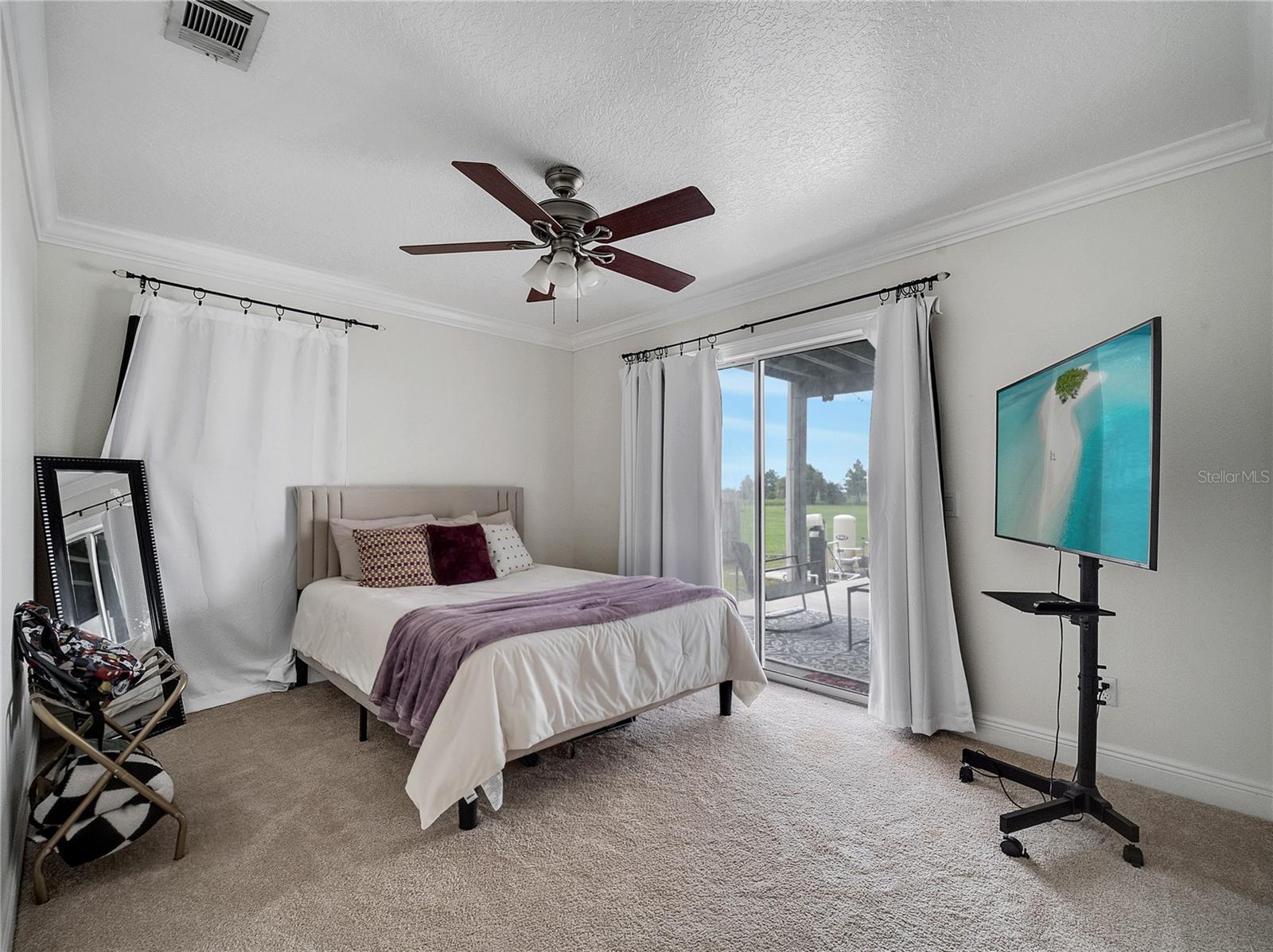Image 65 of 87 For 2525 Ridgeway Drive